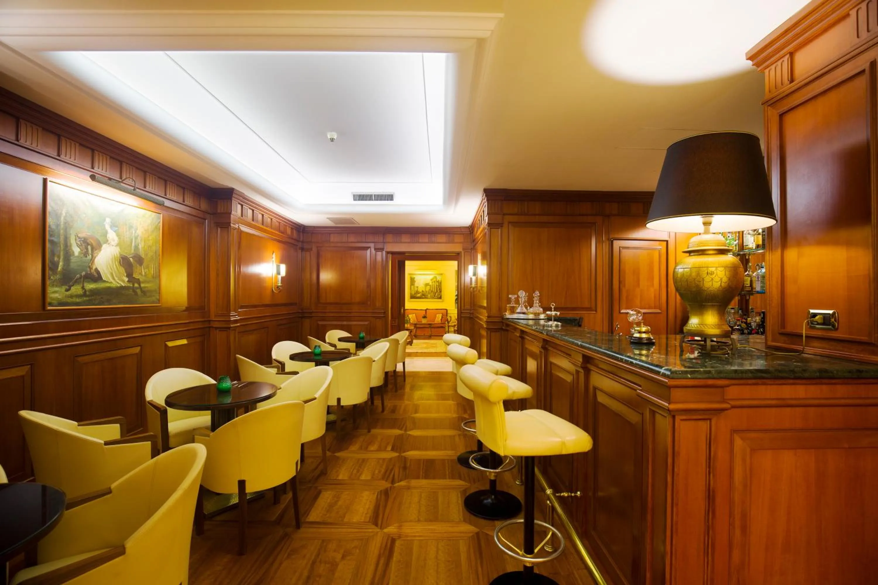 Lounge or bar in Palazzo Alabardieri