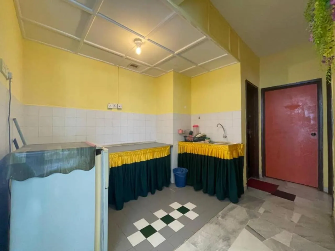 kitchen in Apartment santai Marina