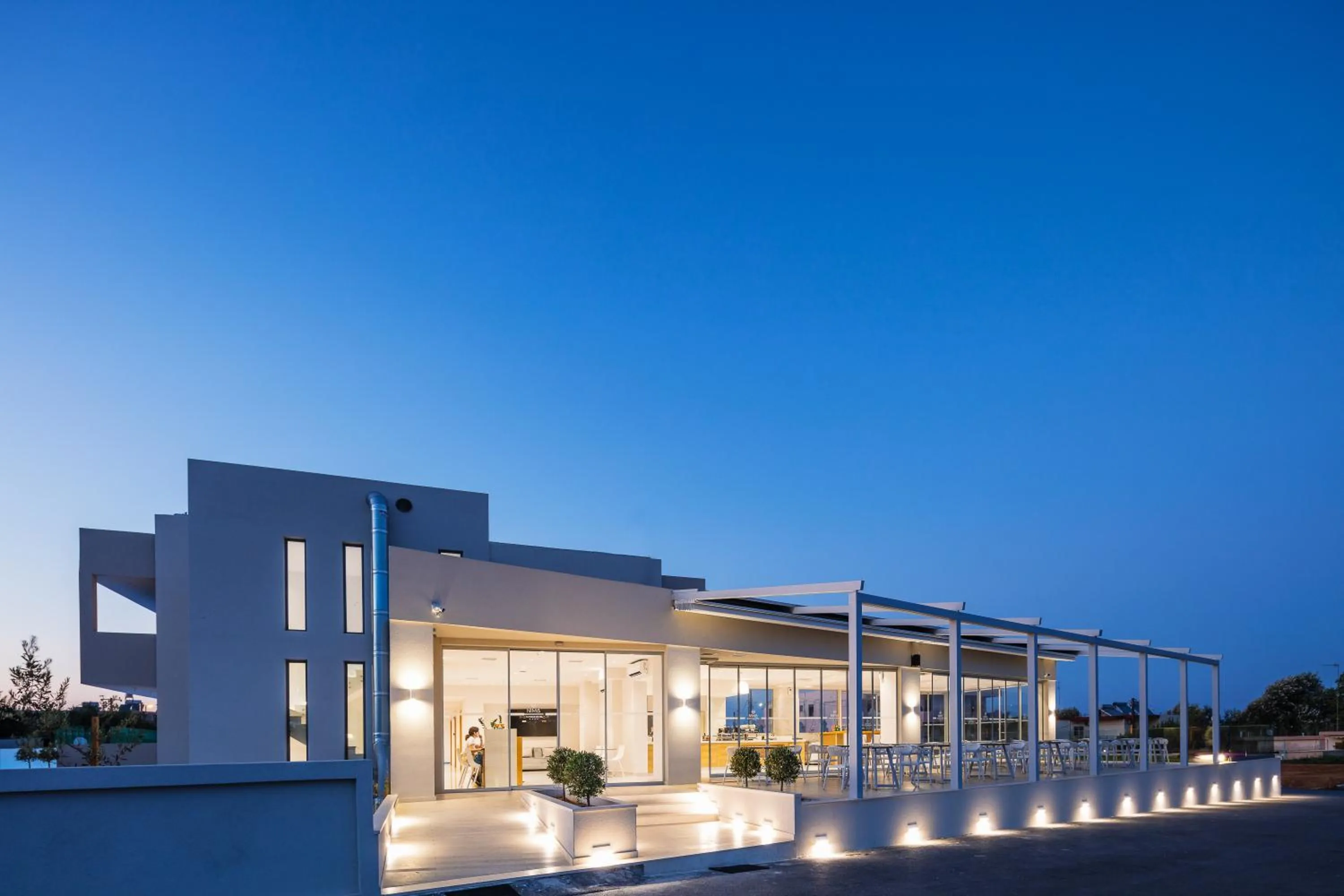 Restaurant/places to eat in Nima Boutique Hotel