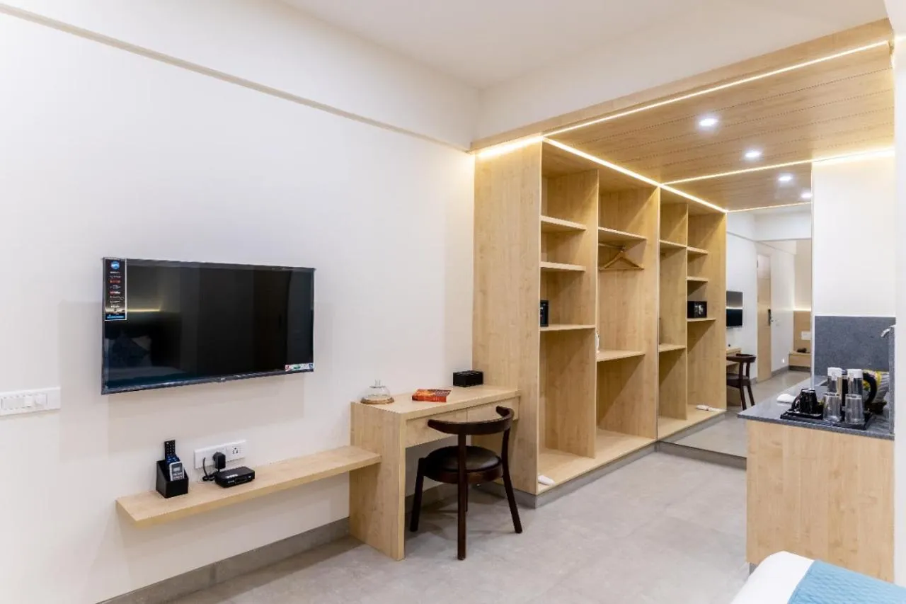 Kitchen or kitchenette in Iris Suites
