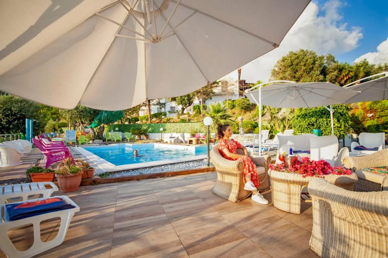 Swimming pool in Hotel Piccolo Mondo