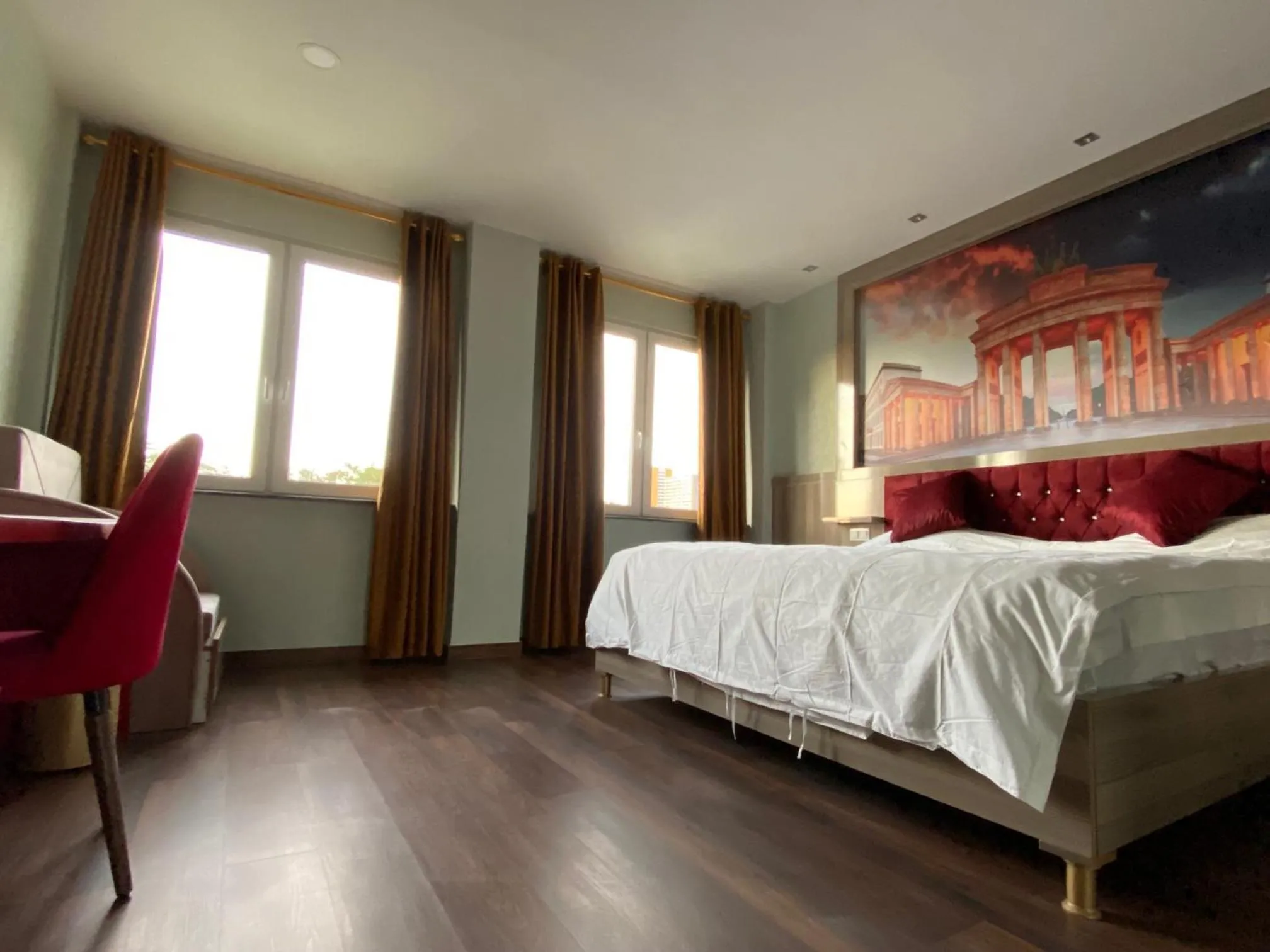 Photo of the whole room, Bed in Hotel Grand Inn