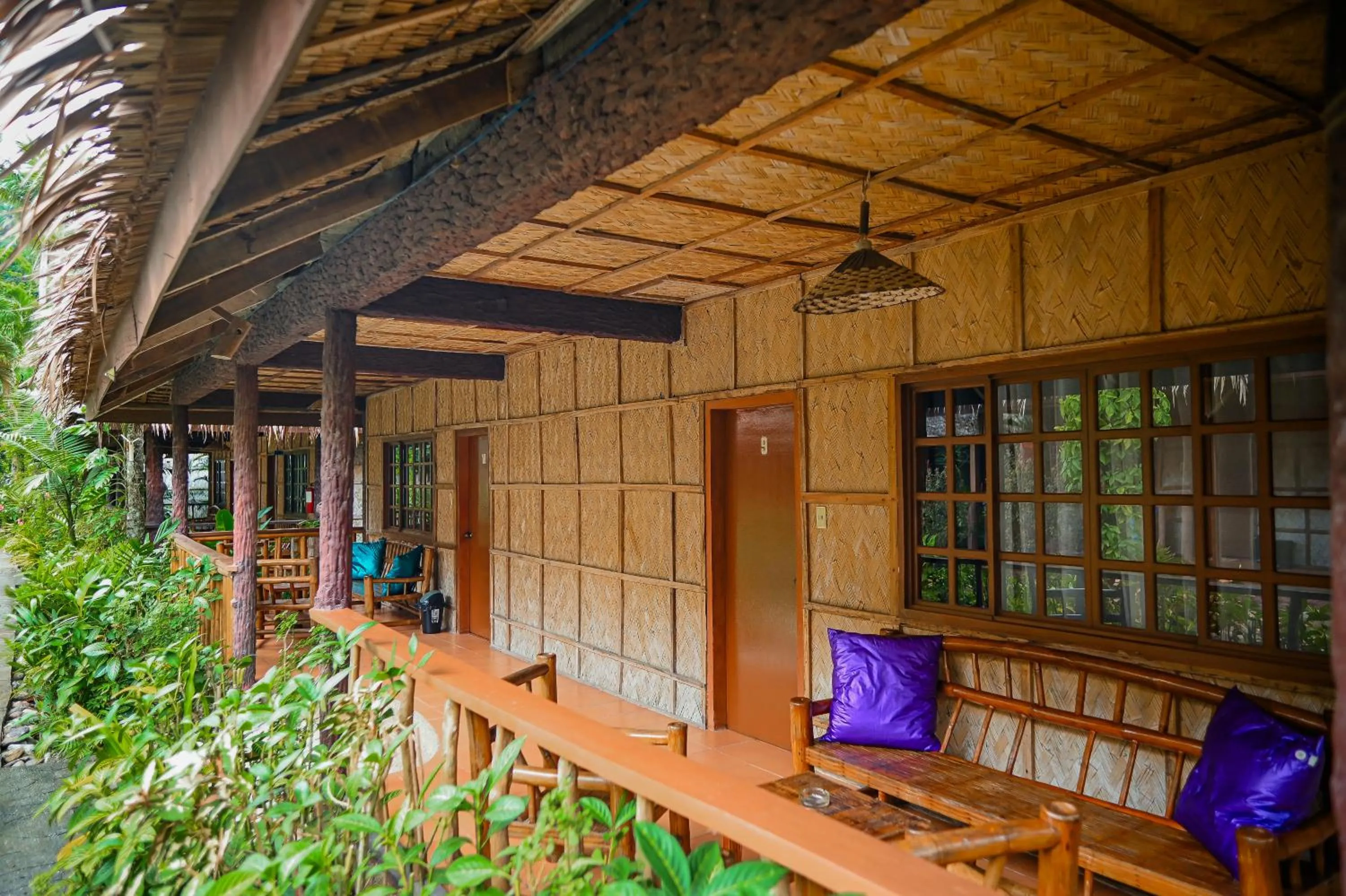 Property building in Garden of Eden Dive Resort