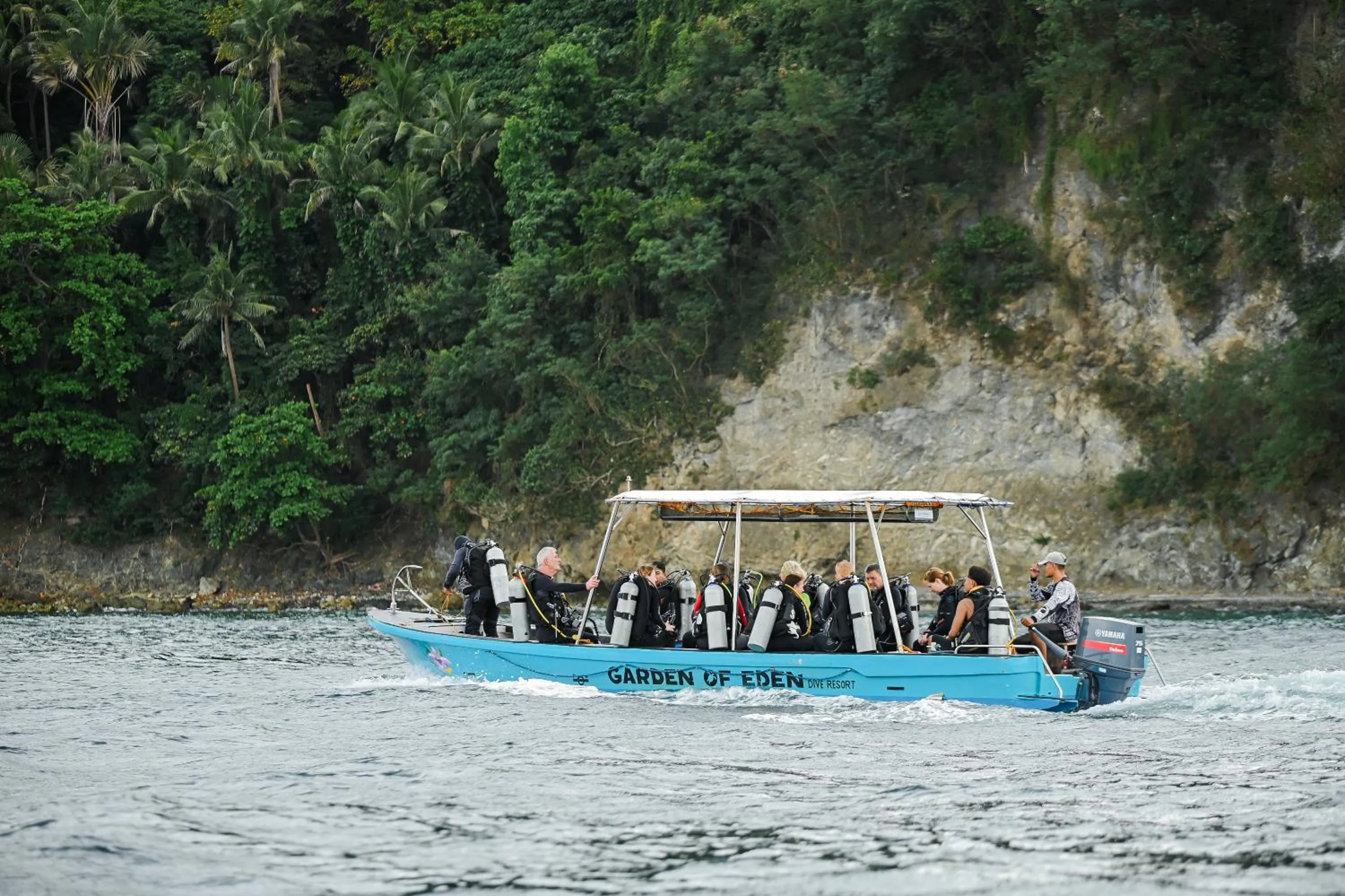 Day in Garden of Eden Dive Resort