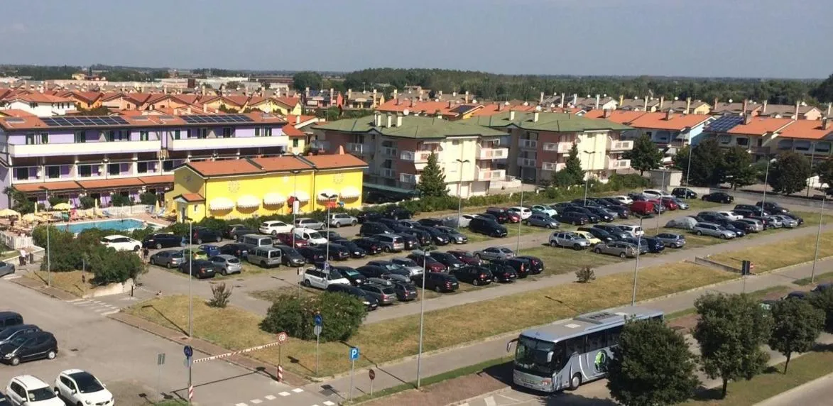 Parking in Aparthotel Gioia