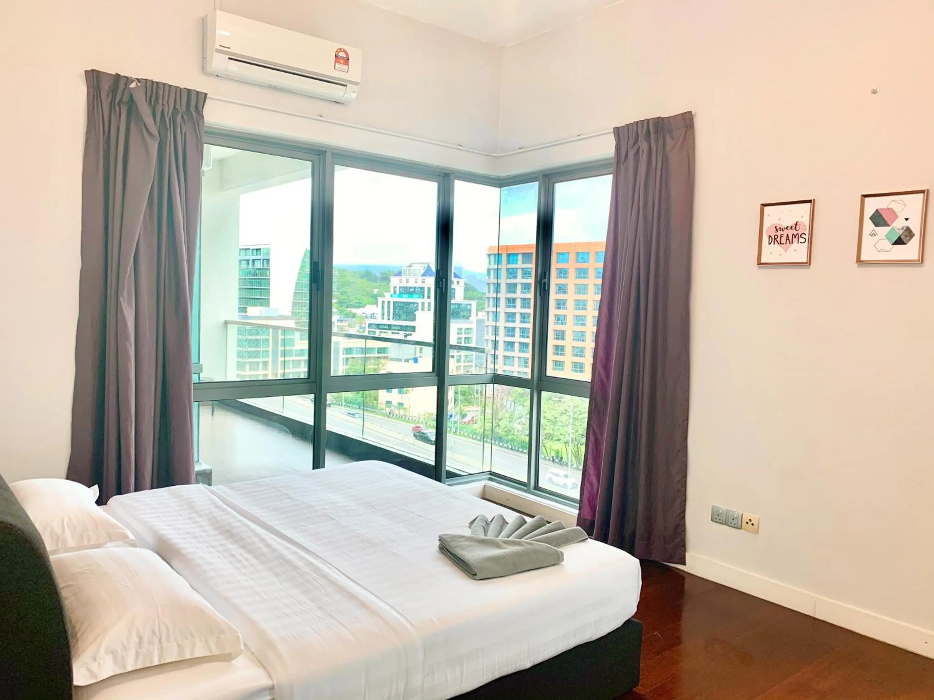 Bedroom, Bed in Deco Home @ Imago The Loft