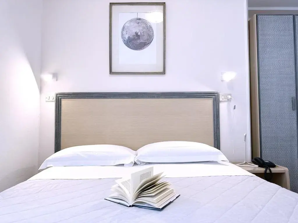 Economy Double Room in Aura Living Hotel Economy Double Room in Aura Living Hotel