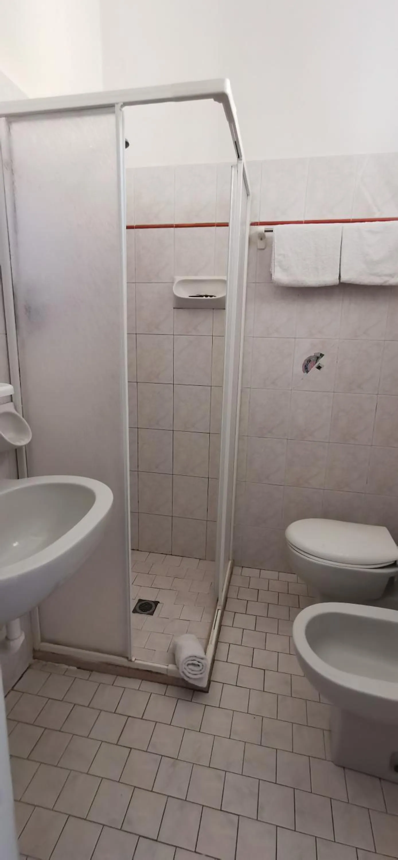 Shower in Aura Living Hotel