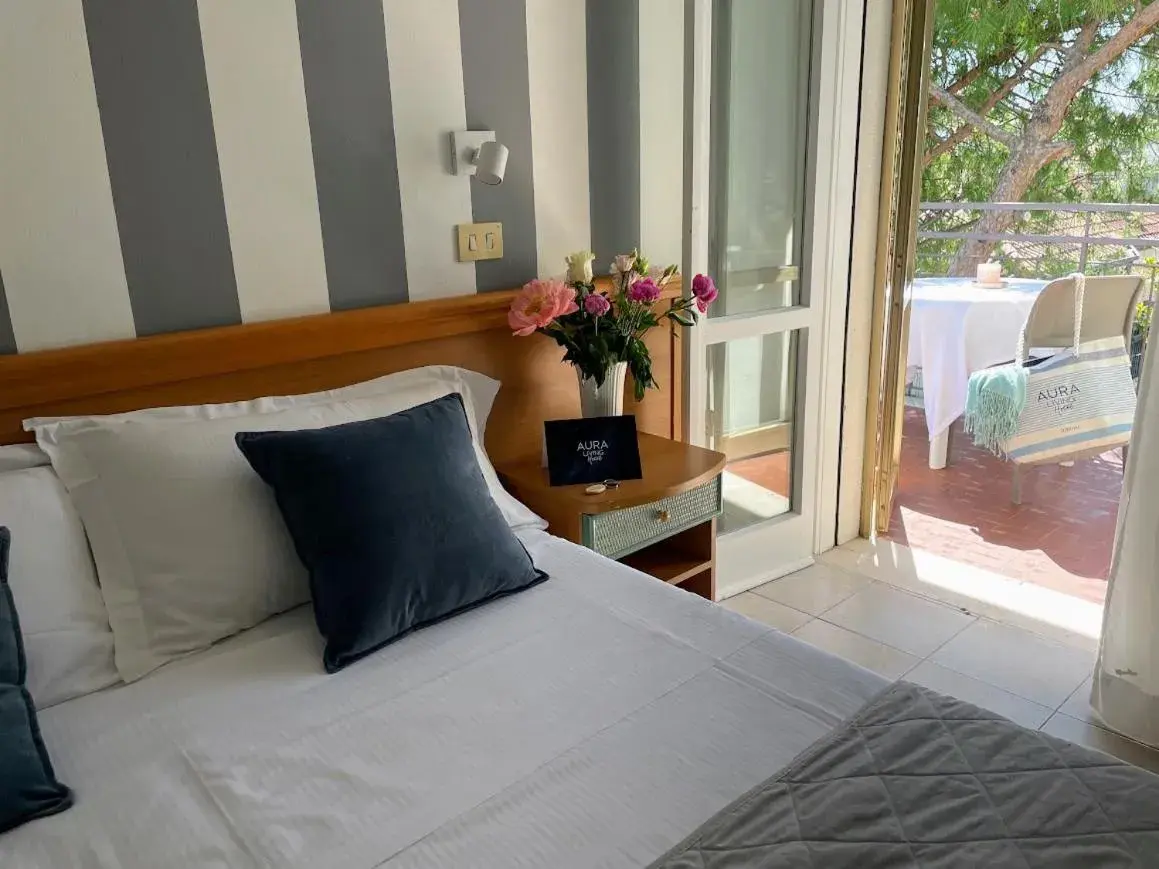 Comfort Double Room with Terrace in Aura Living Hotel Comfort Double Room with Terrace in Aura Living Hotel