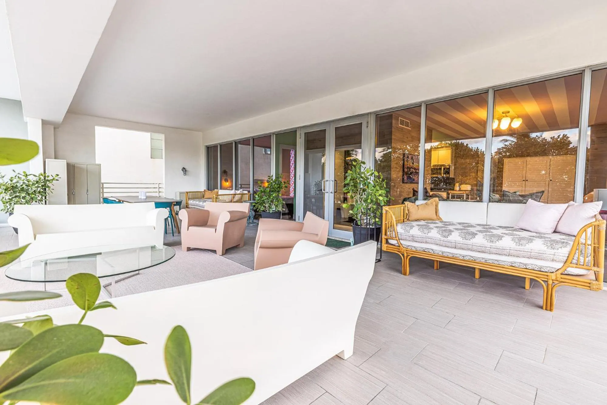 Boutique Suite with Huge Terrace and Rooftop Pool