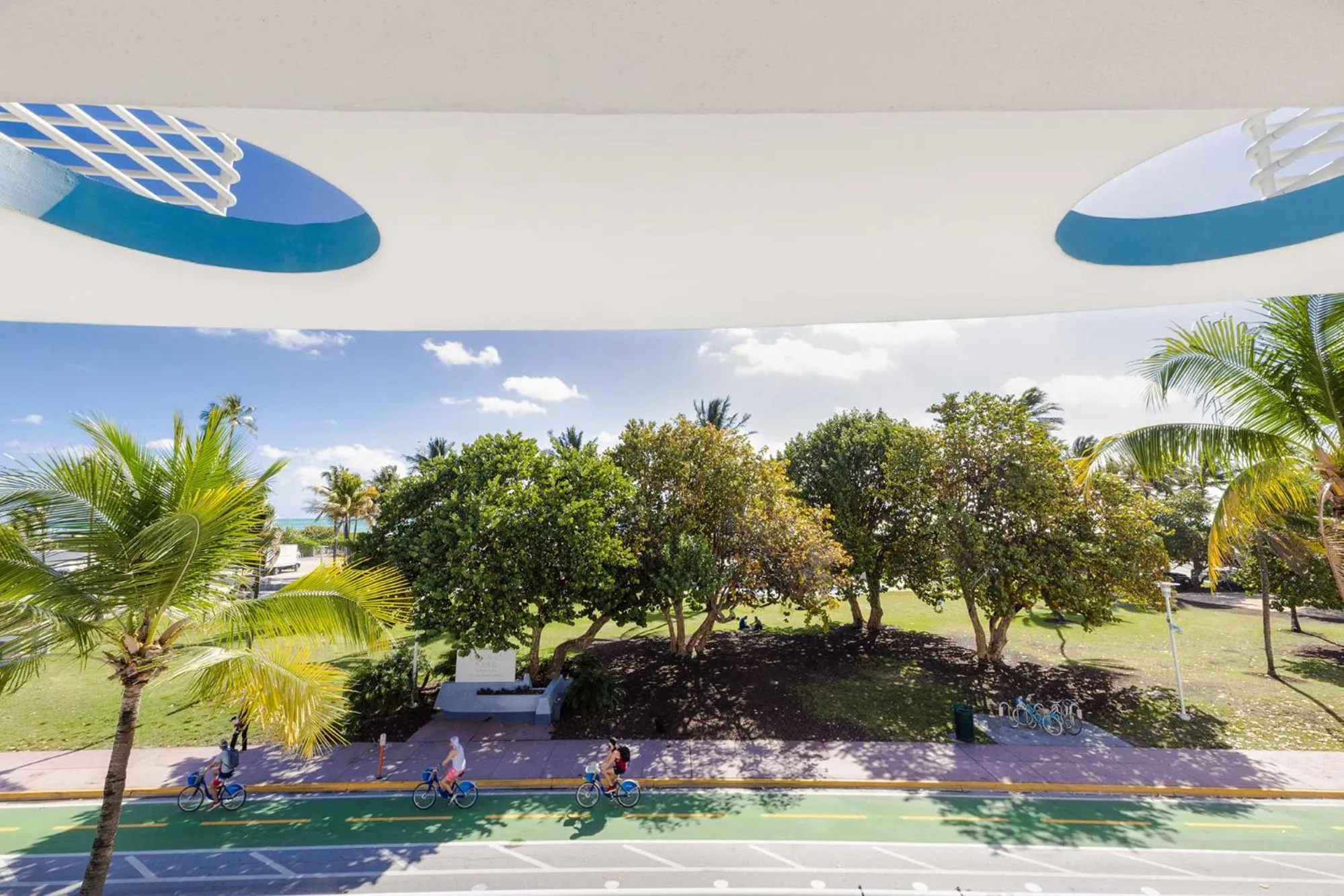 Boutique Suite with Huge Terrace and Rooftop Pool