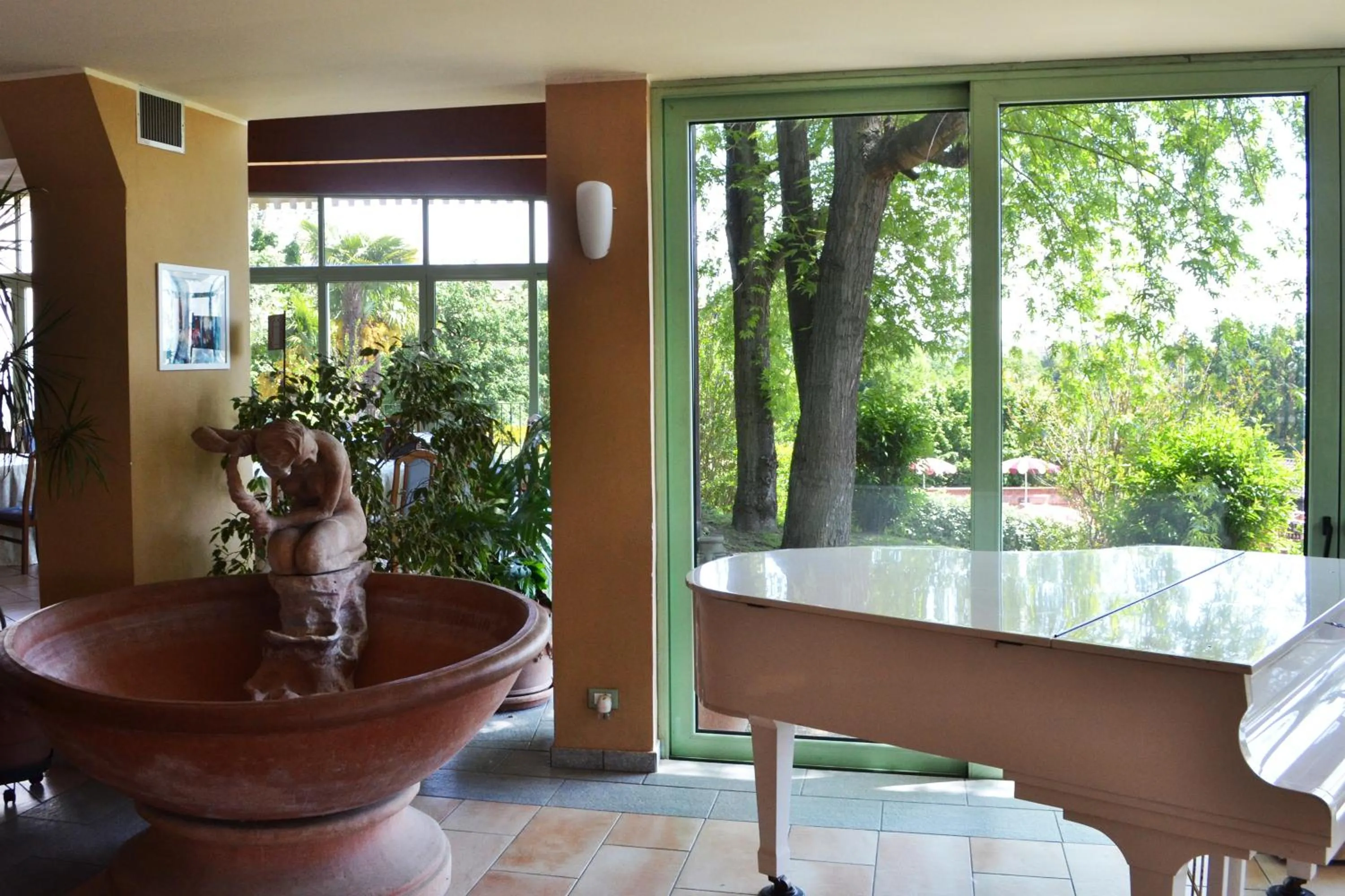 Facade/entrance in Ariotto Village