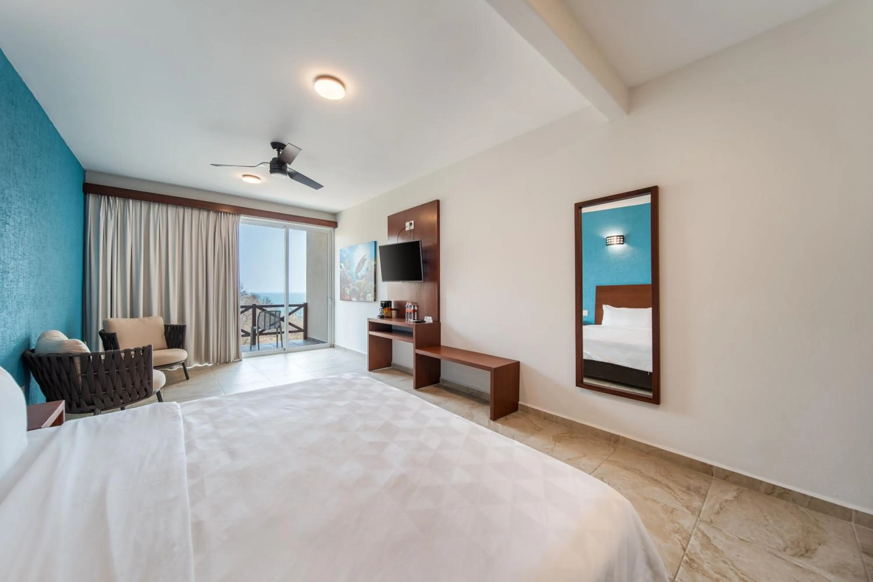 TV and multimedia, Bed in Villas Coral Huatulco