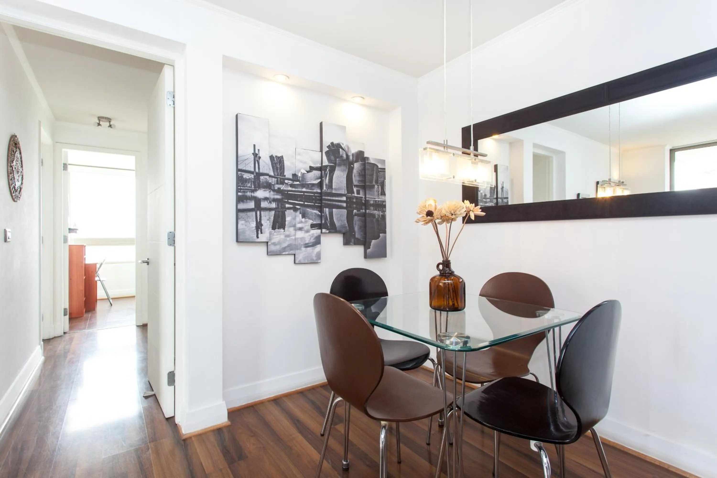 Dining area in myLUXAPART Las Condes