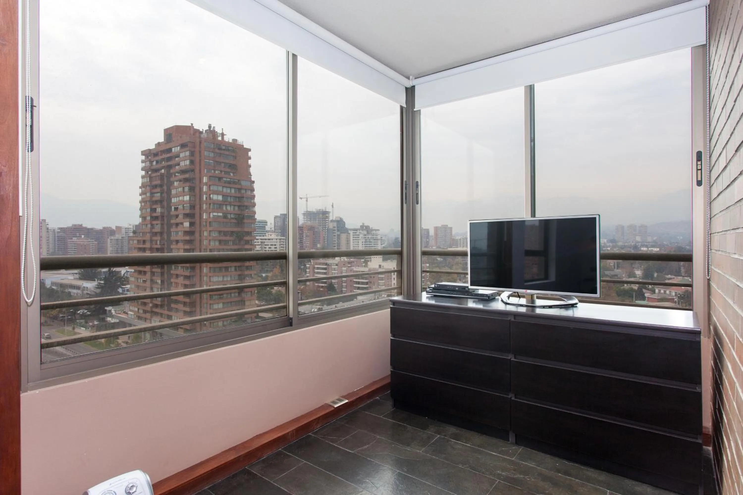 TV and multimedia in myLUXAPART Las Condes