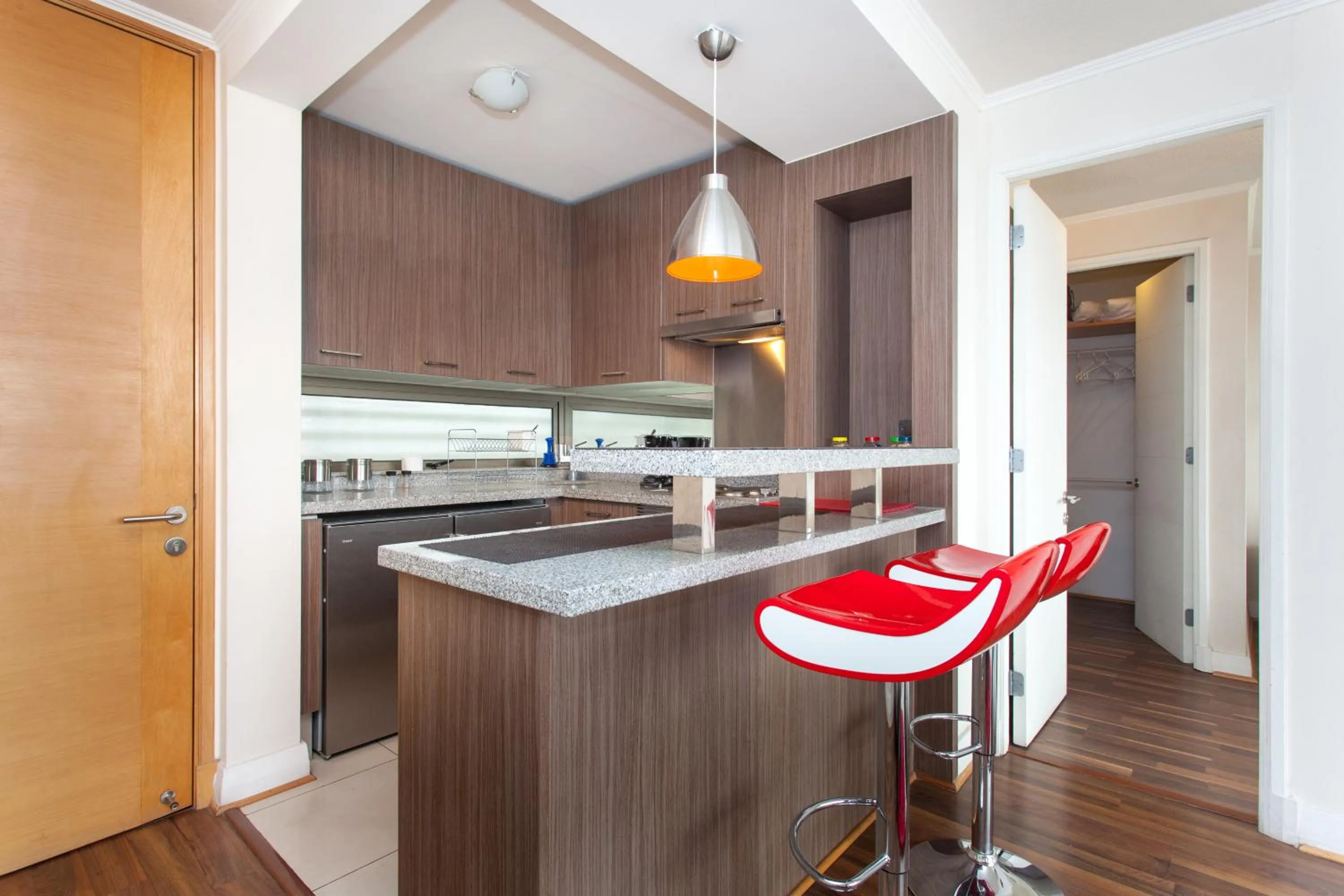 Kitchen or kitchenette in myLUXAPART Las Condes