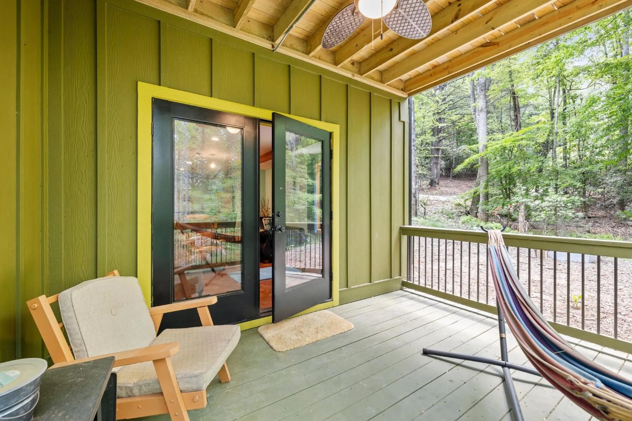 Patio in Woodstock Manor