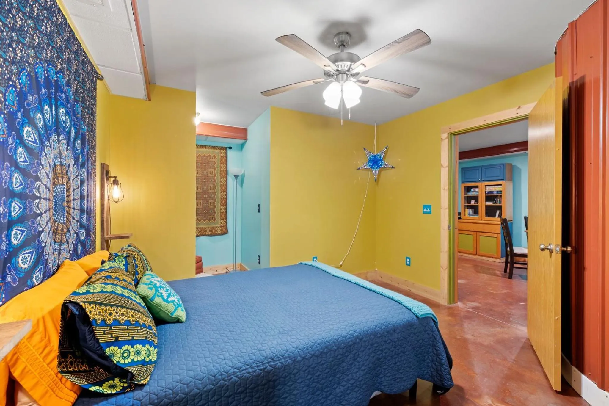 Bedroom, Bed in Woodstock Manor
