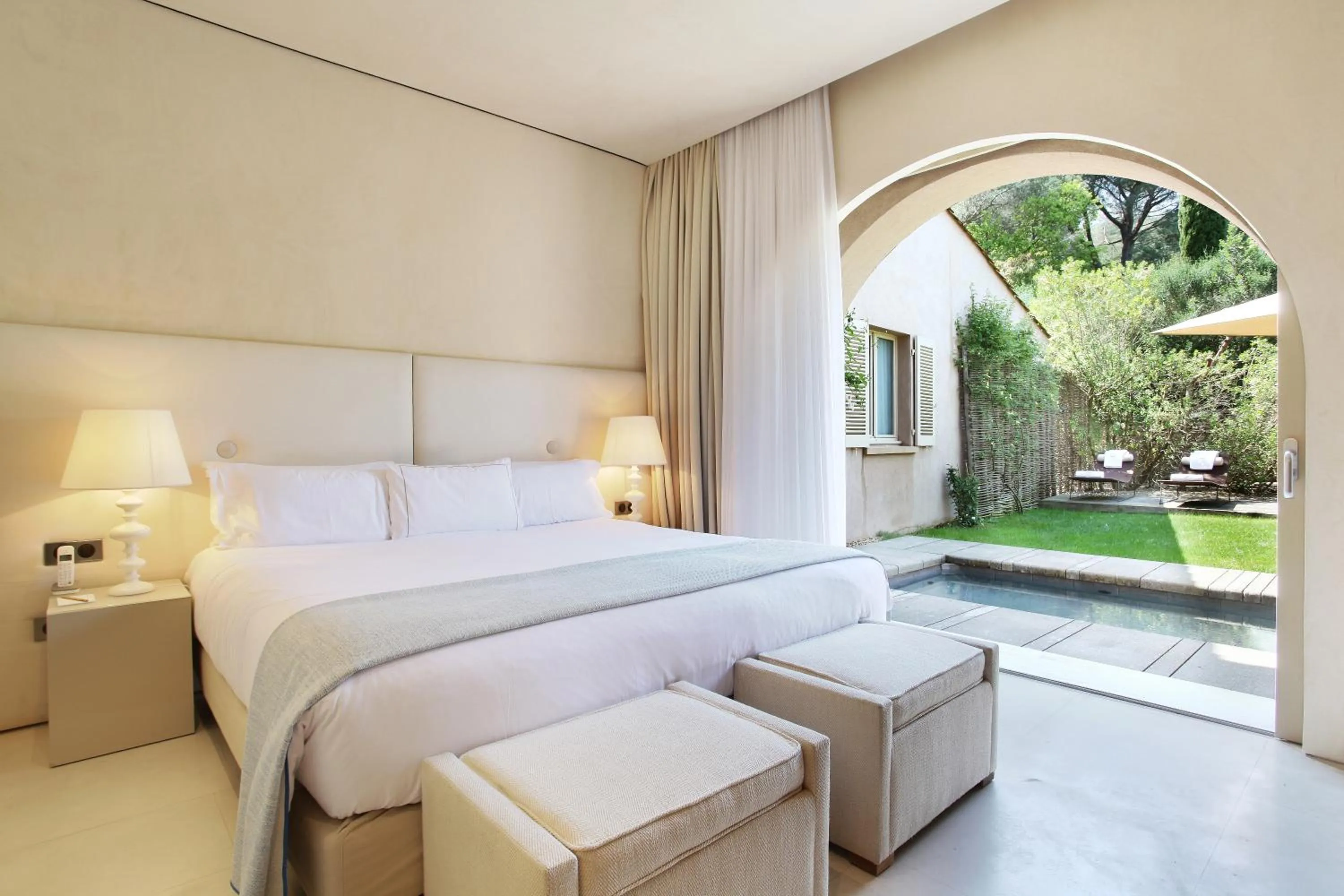 Bedroom, Bed in MUSE Saint Tropez - Small Luxury Hotels of the World