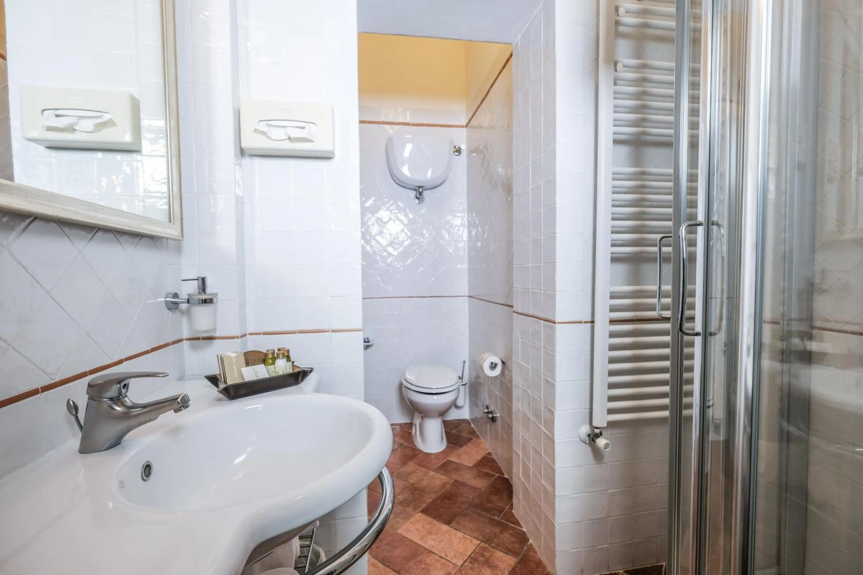 Shower in Borgo Grondaie