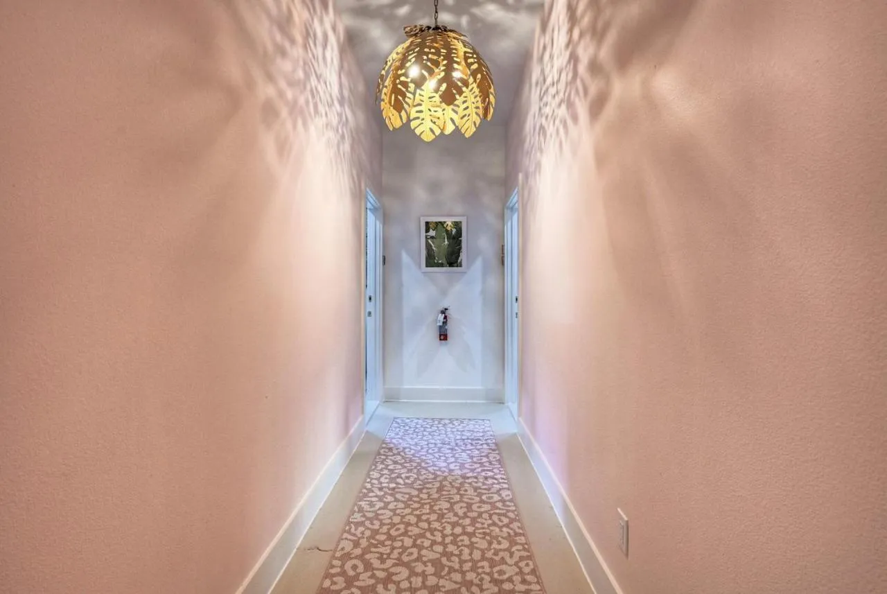 The Oleander Hotel Room 5