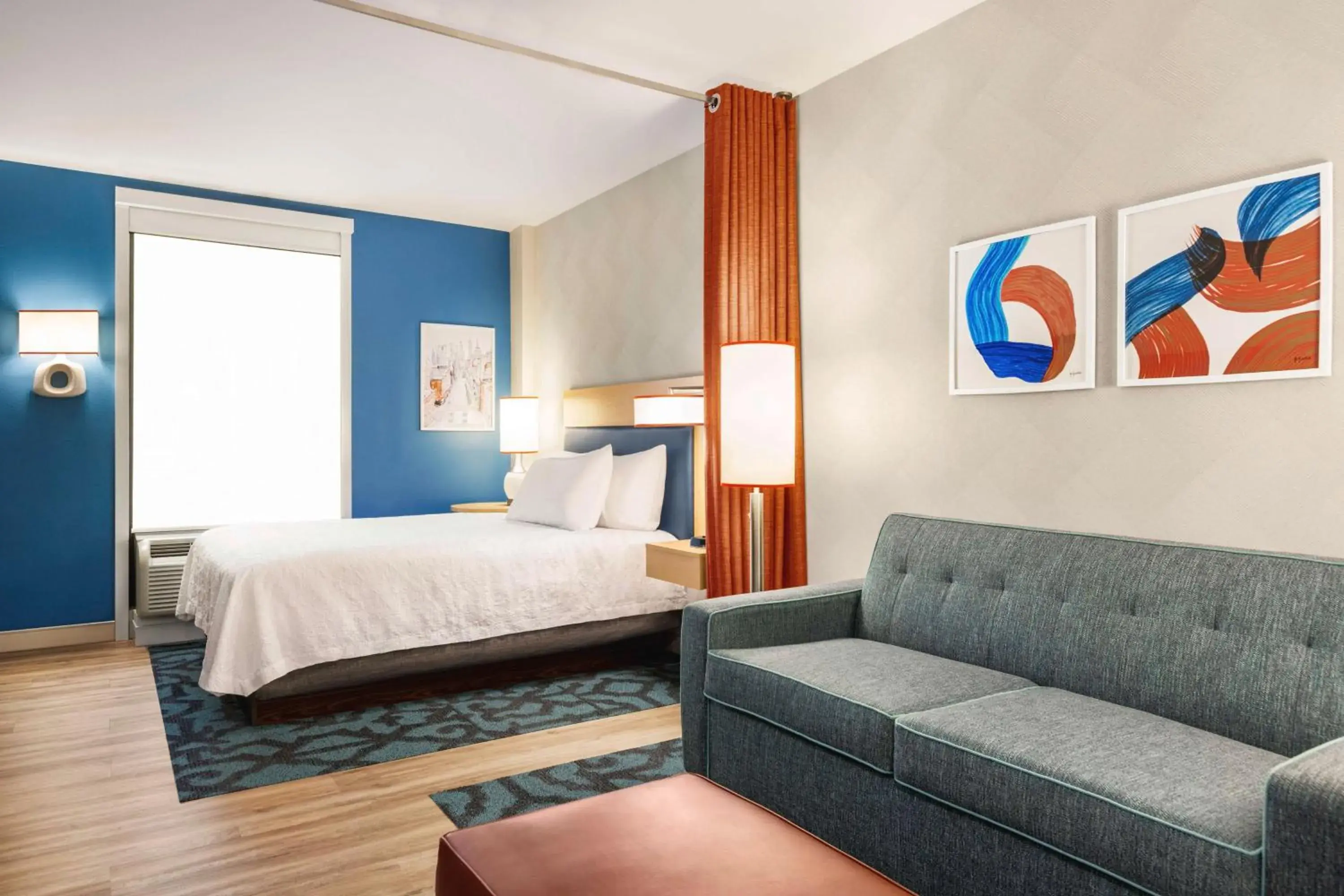 Queen Studio - Non-Smoking in Home2 Suites Long Island City/Manhattan View Queen Studio - Non-Smoking in Home2 Suites Long Island City/Manhattan View