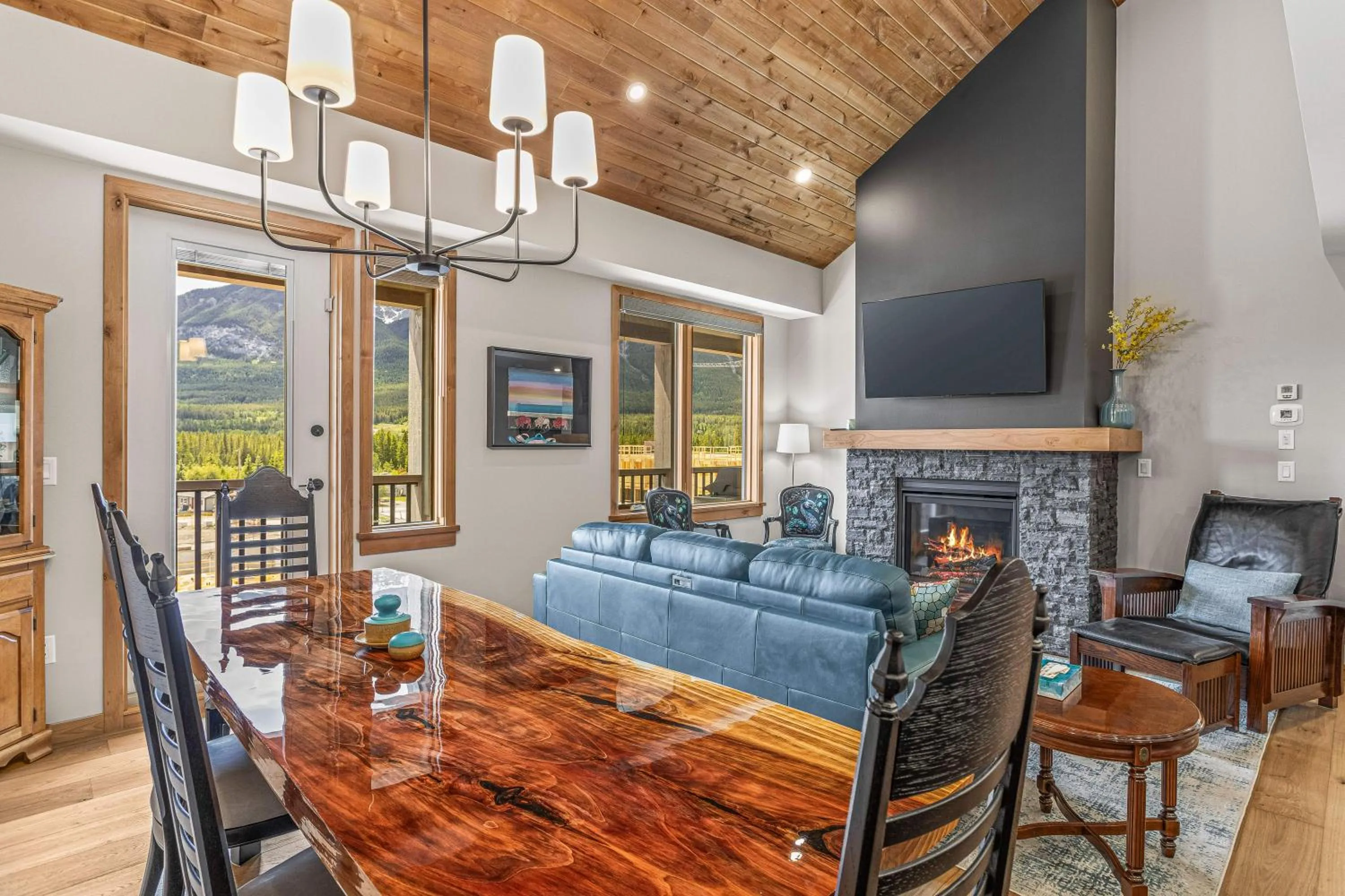 Living room in Spring Creek Vacations