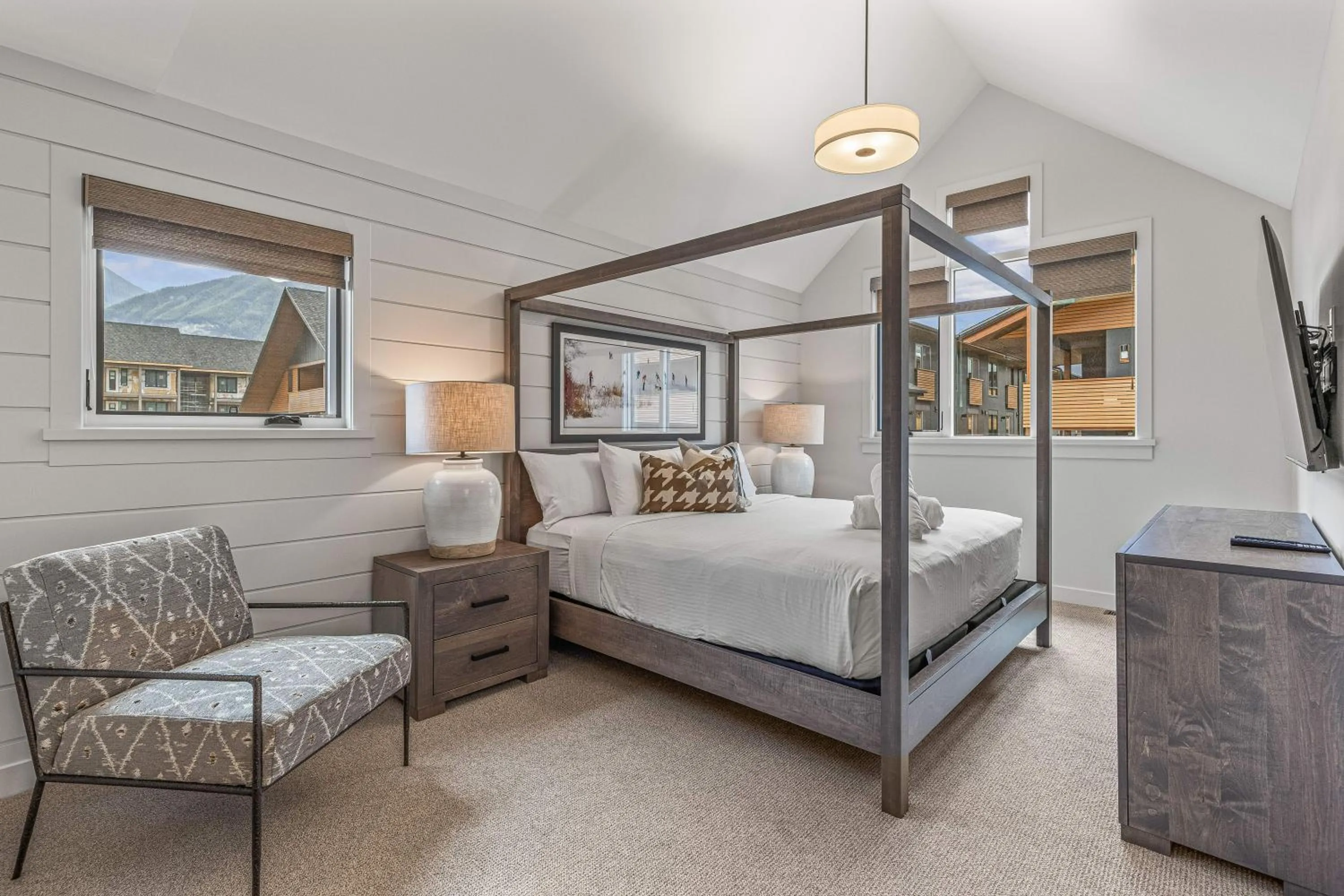 Bedroom, Bed in Spring Creek Vacations