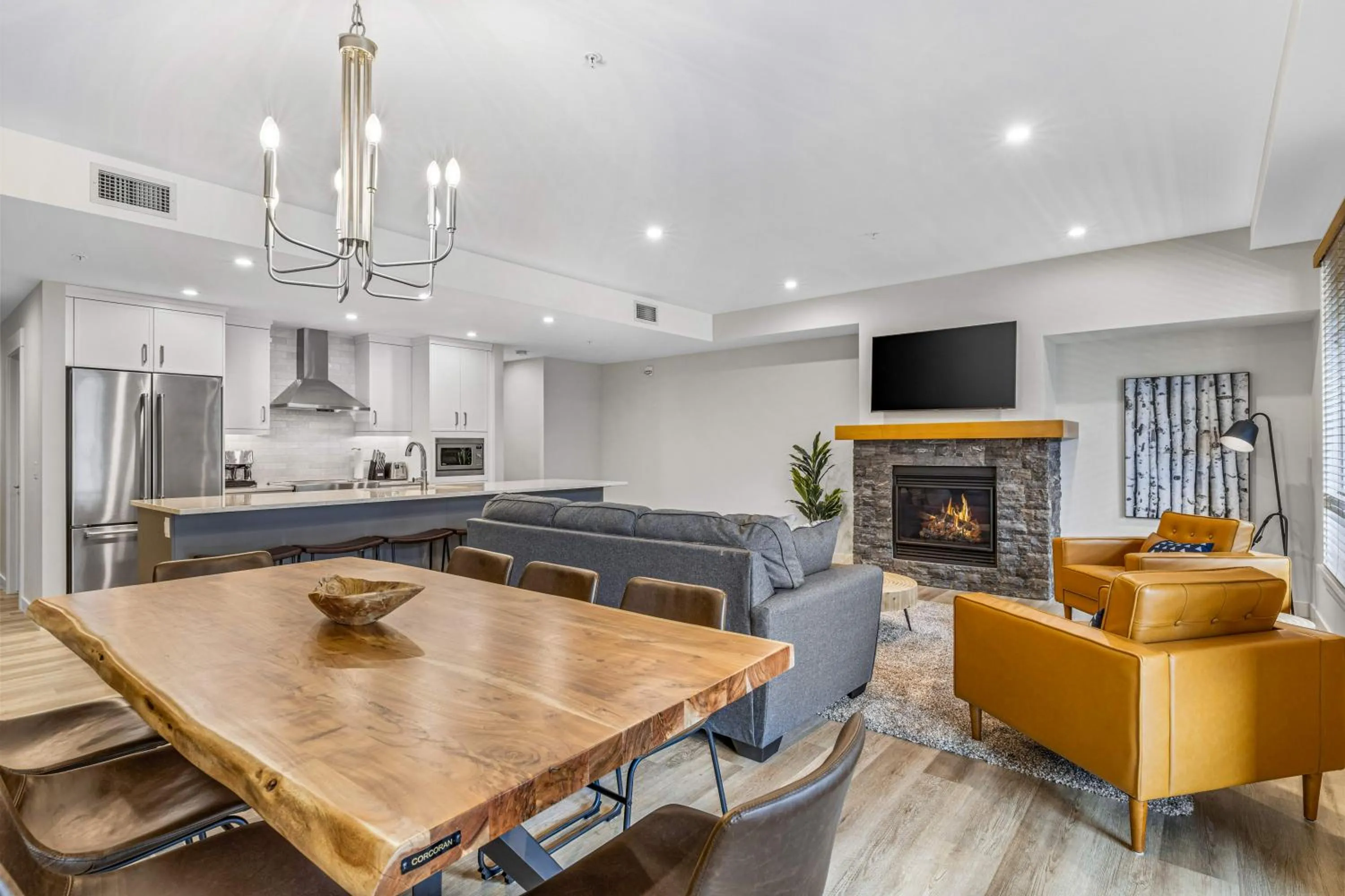 Dining area in Spring Creek Vacations