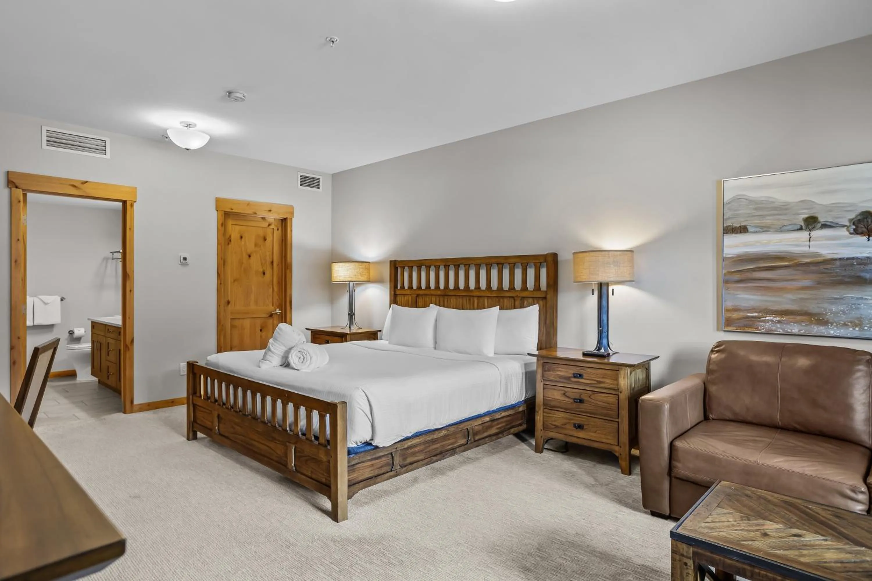 Bedroom, Bed in Spring Creek Vacations