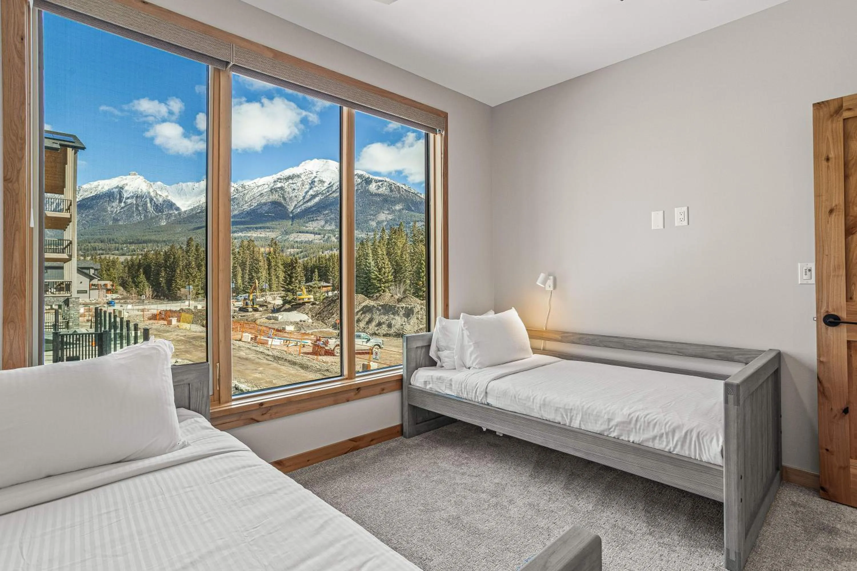 Bedroom, Bed in Spring Creek Vacations