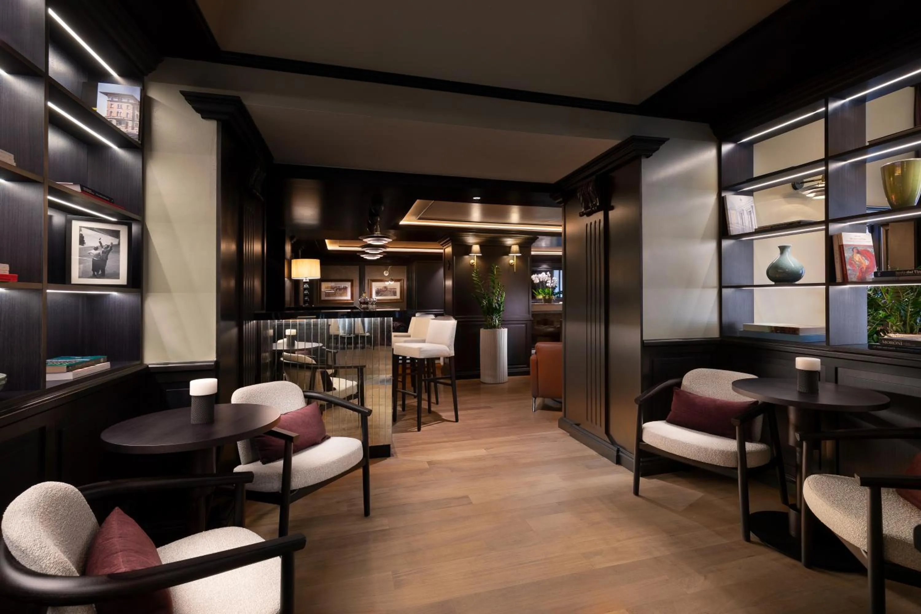 Lounge or bar in Sina De La Ville