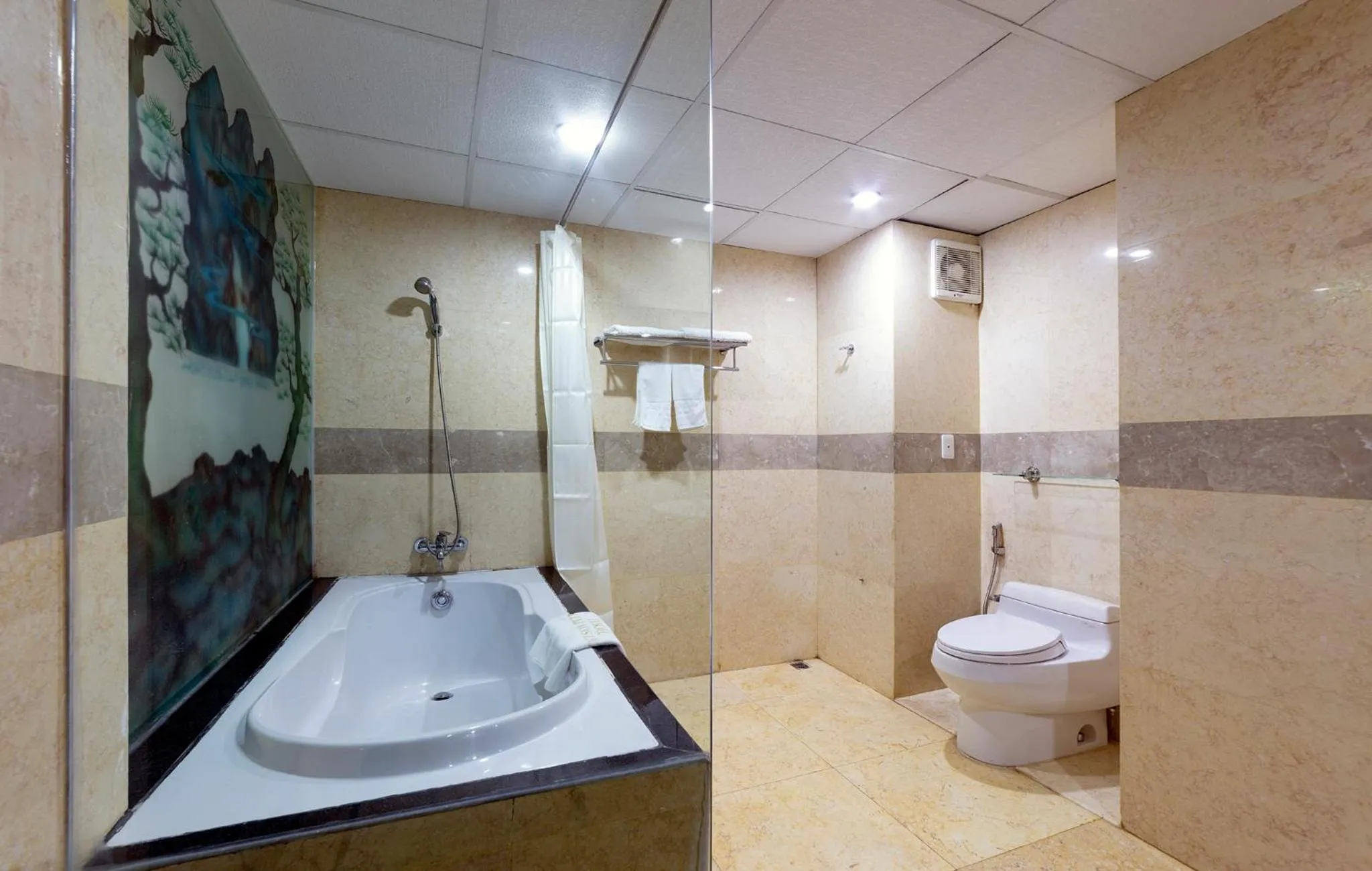 Bathroom in Vietsovpetro Hotel Dalat