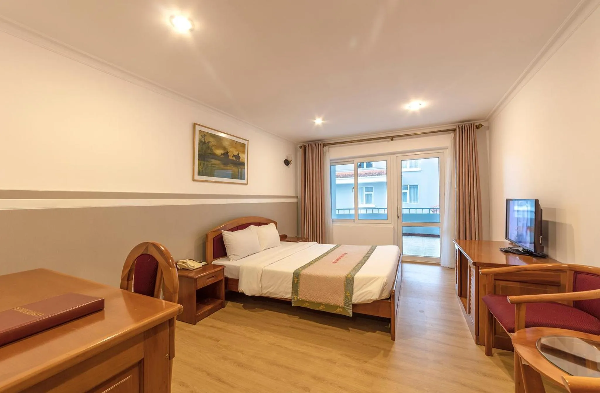 Bed in Vietsovpetro Hotel Dalat