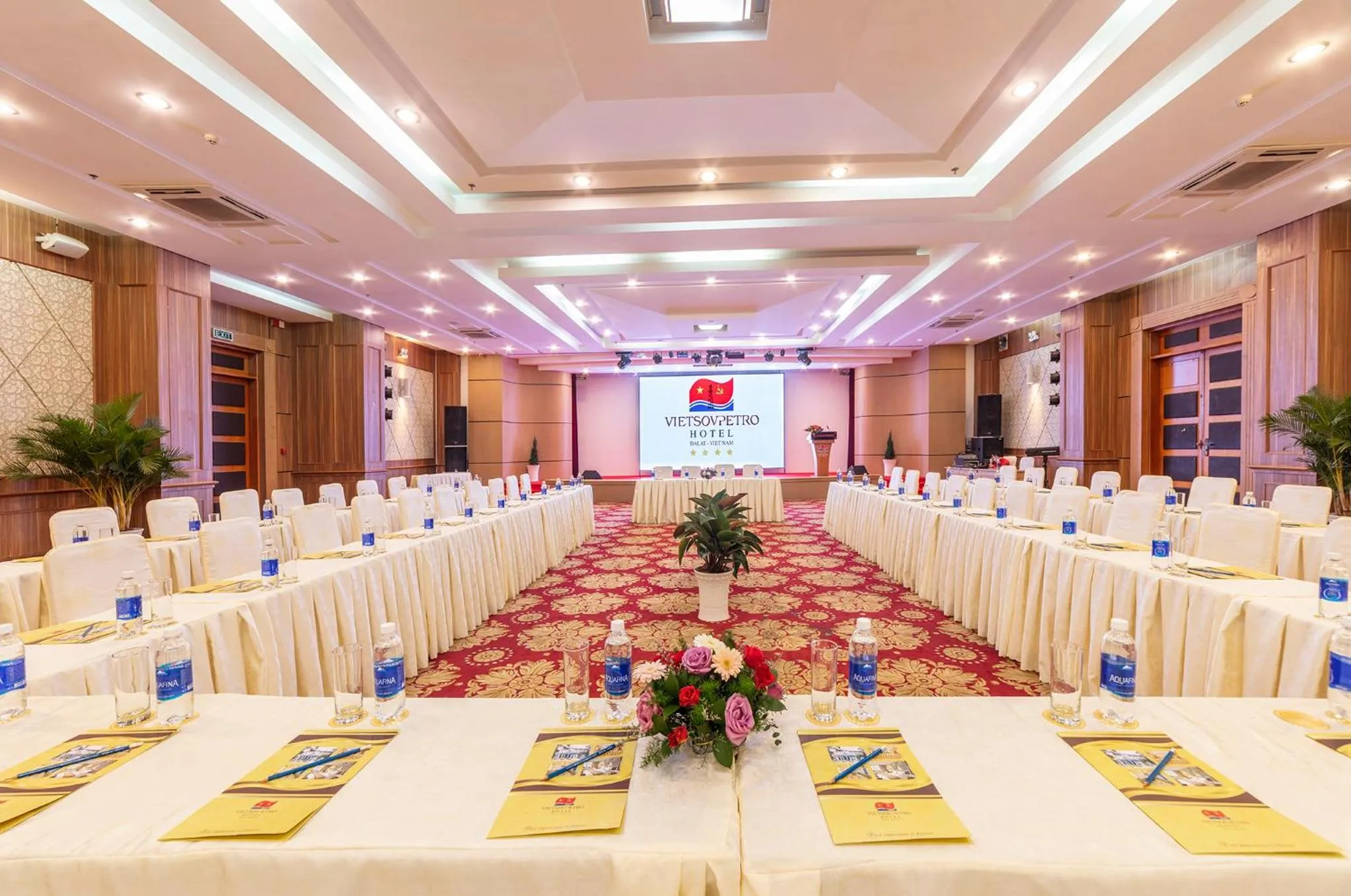 Business facilities in Vietsovpetro Hotel Dalat