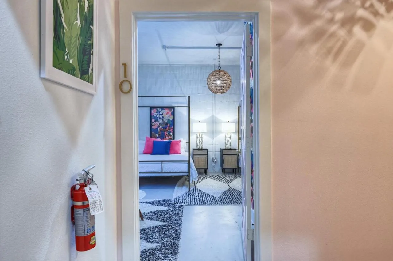 The Oleander Hotel Room 10