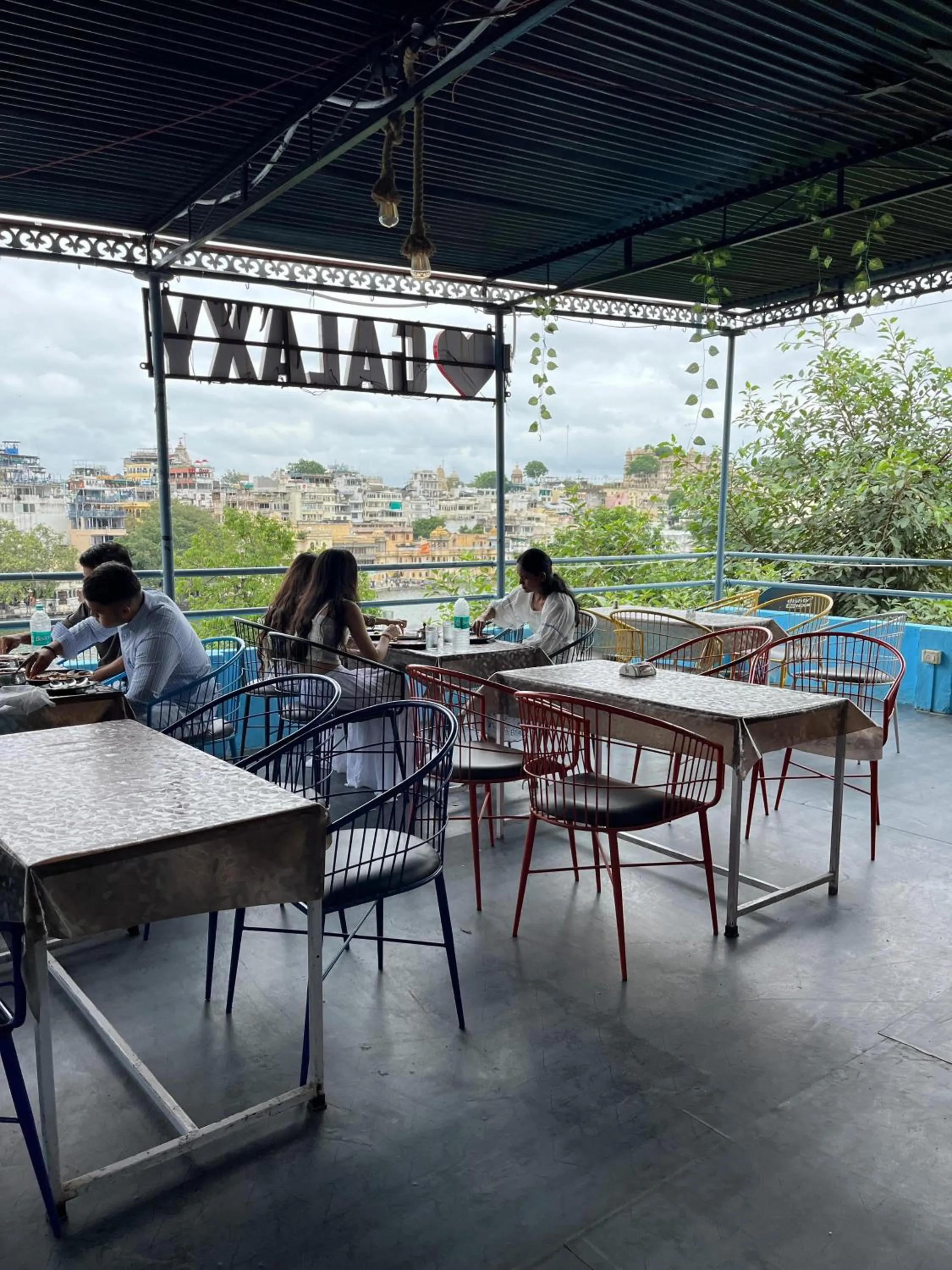 Restaurant/places to eat in HOTEL HANUMAN GHAT On LAKE PICHOLA