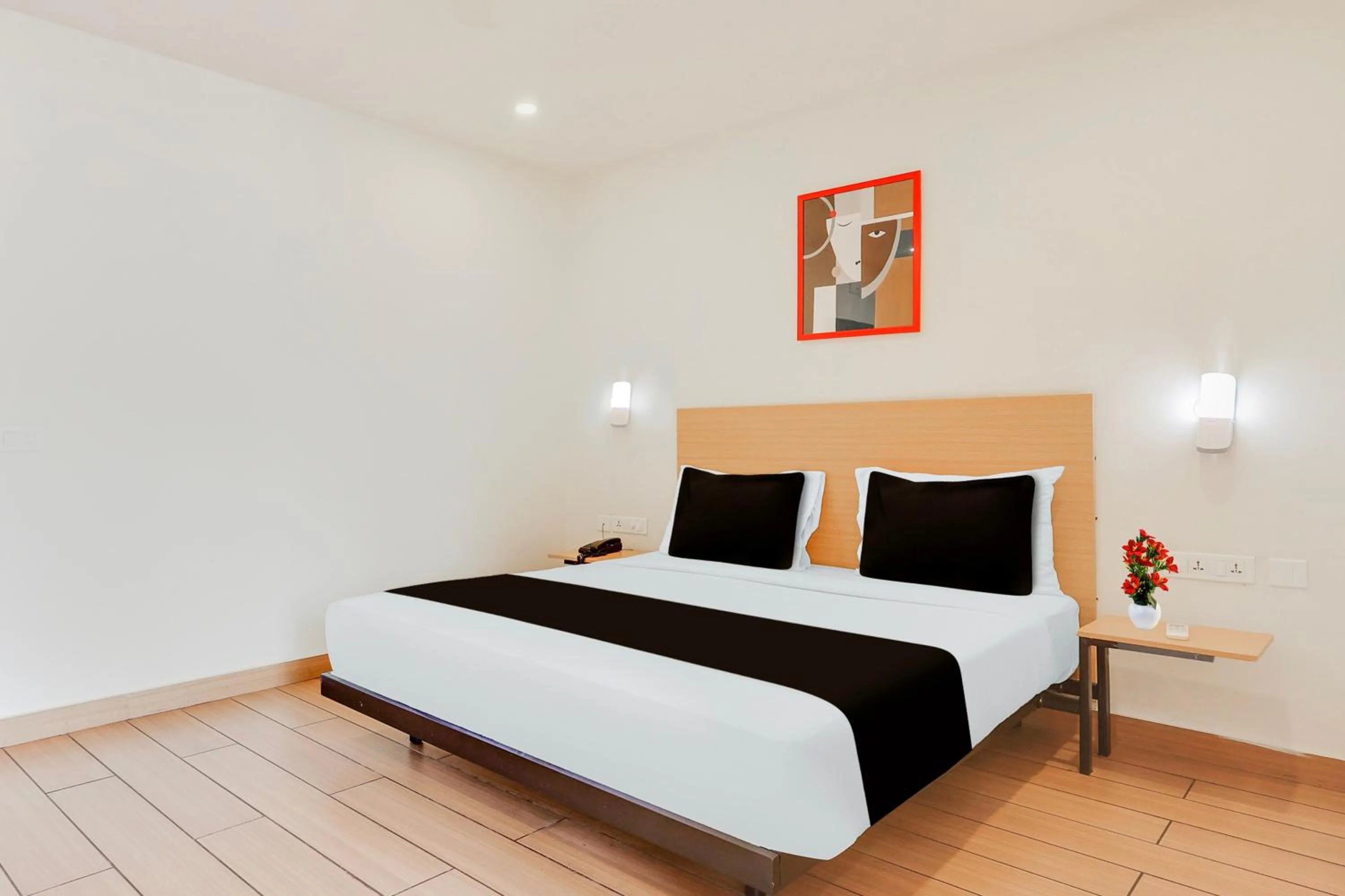 Bedroom, Bed in Super Townhouse Visakhapatnam