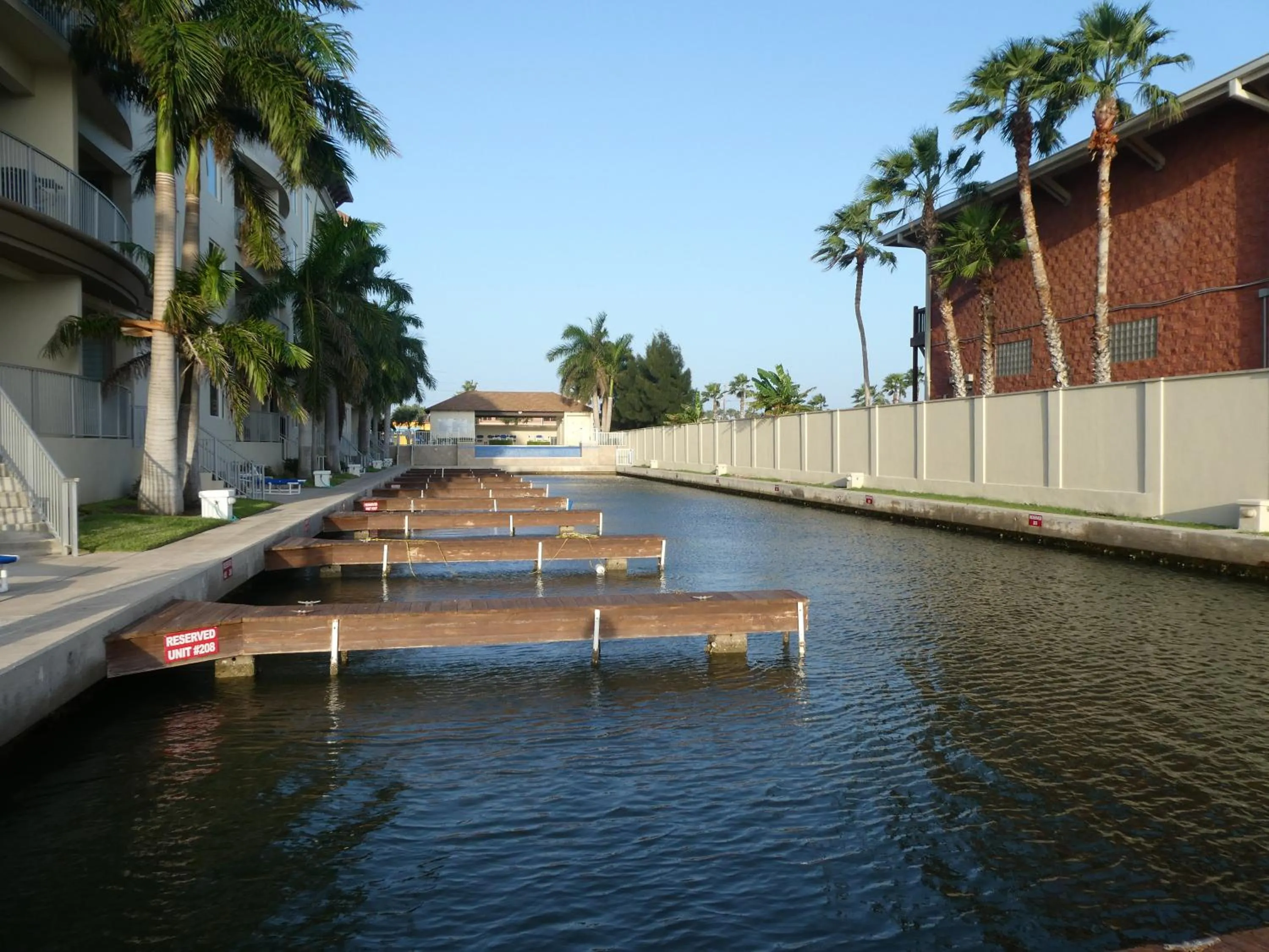 Fishermans Landing on The Bay- Las Marinas
