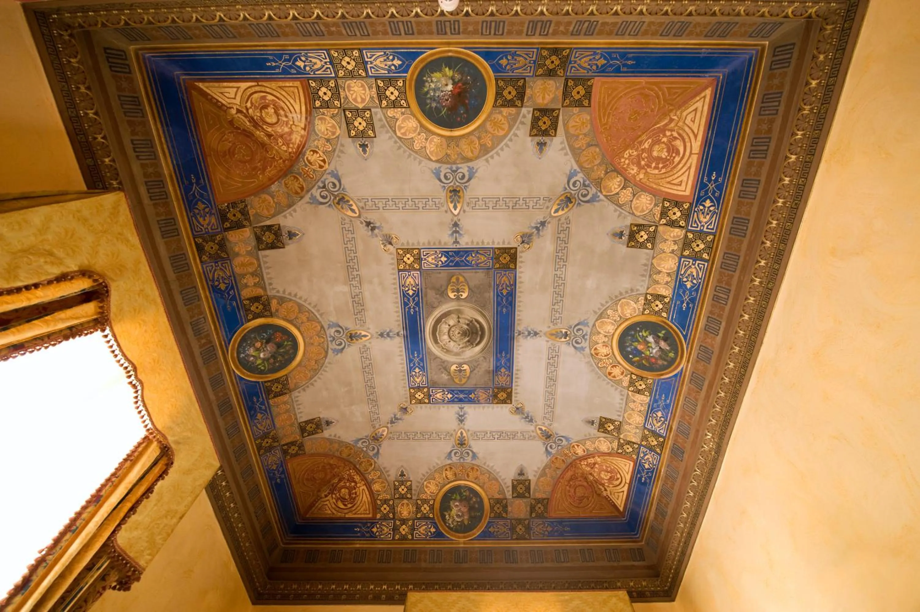 Decorative detail in Hotel Joli