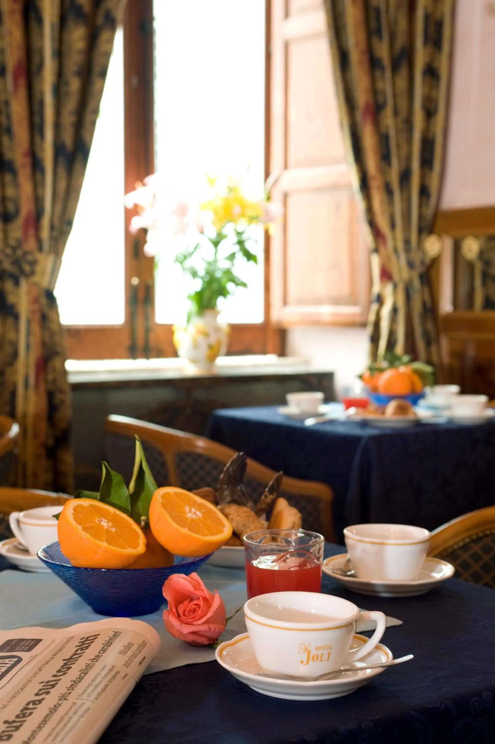 Continental breakfast in Hotel Joli