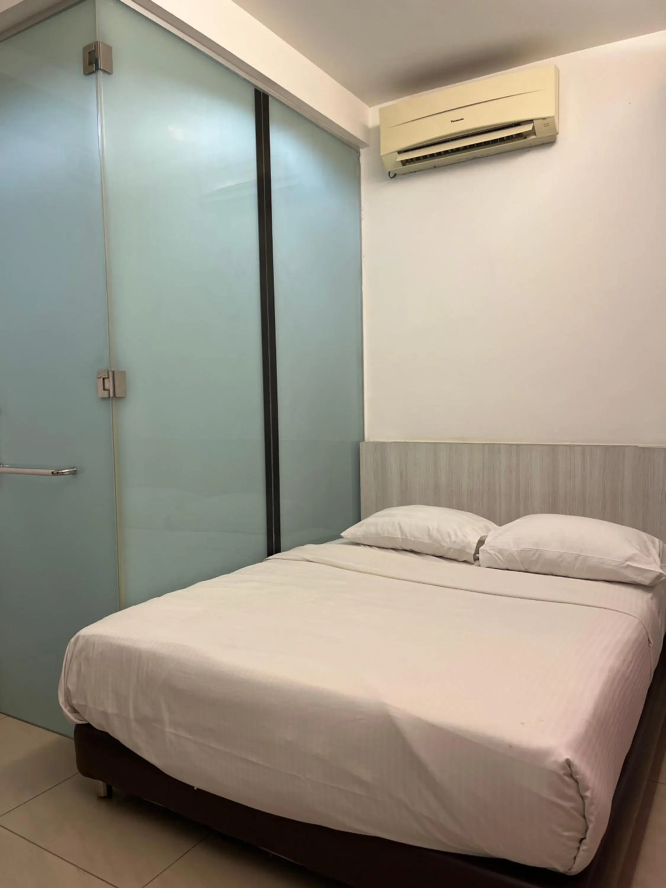 Bed in Coastline Hotel