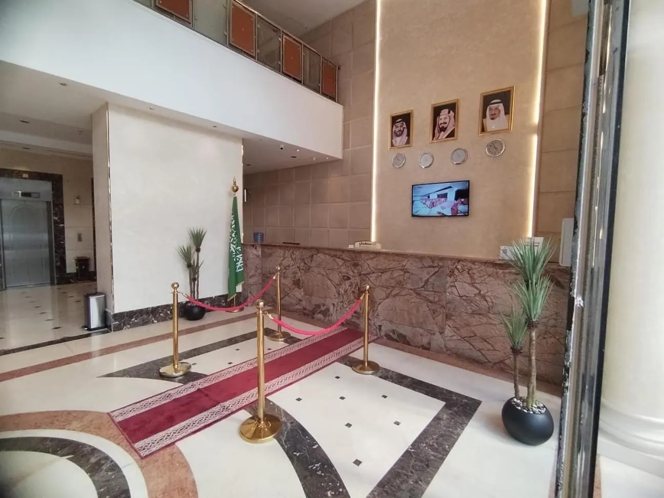 TV and multimedia in Al Kiram Hotel Al Azizia