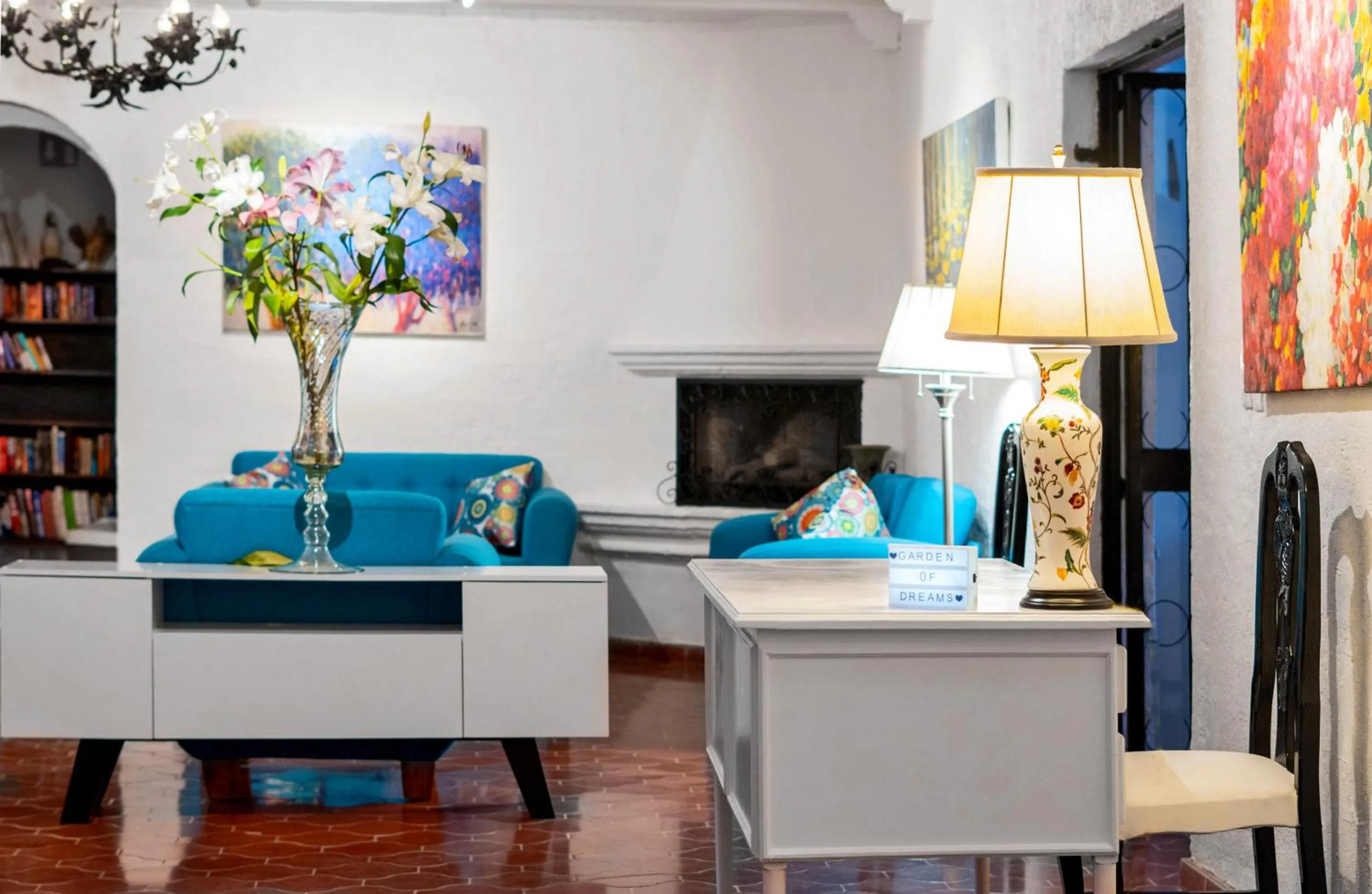 Lounge or bar in Garden of Dreams Boutique Hotel