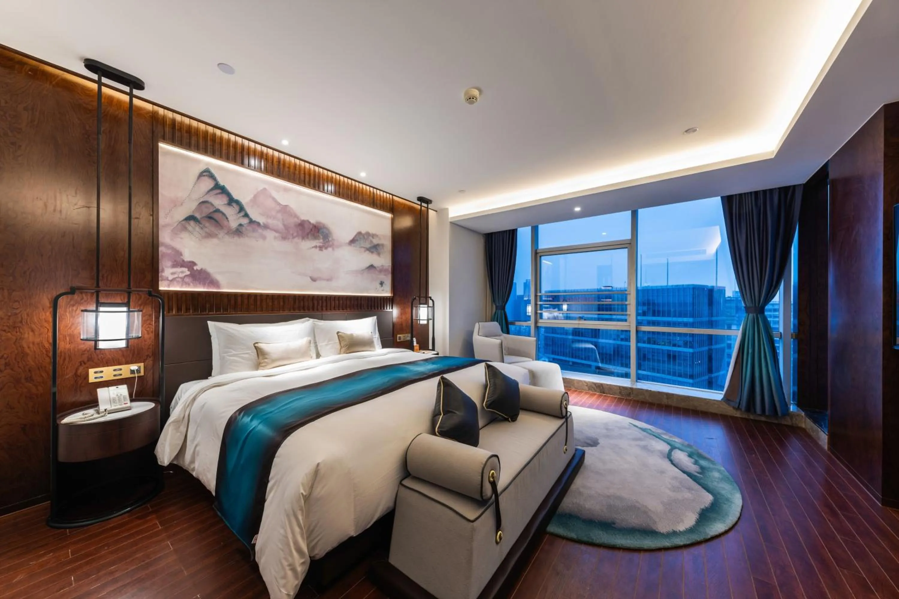 Bed in New Century Hotel Qianchao Hangzhou