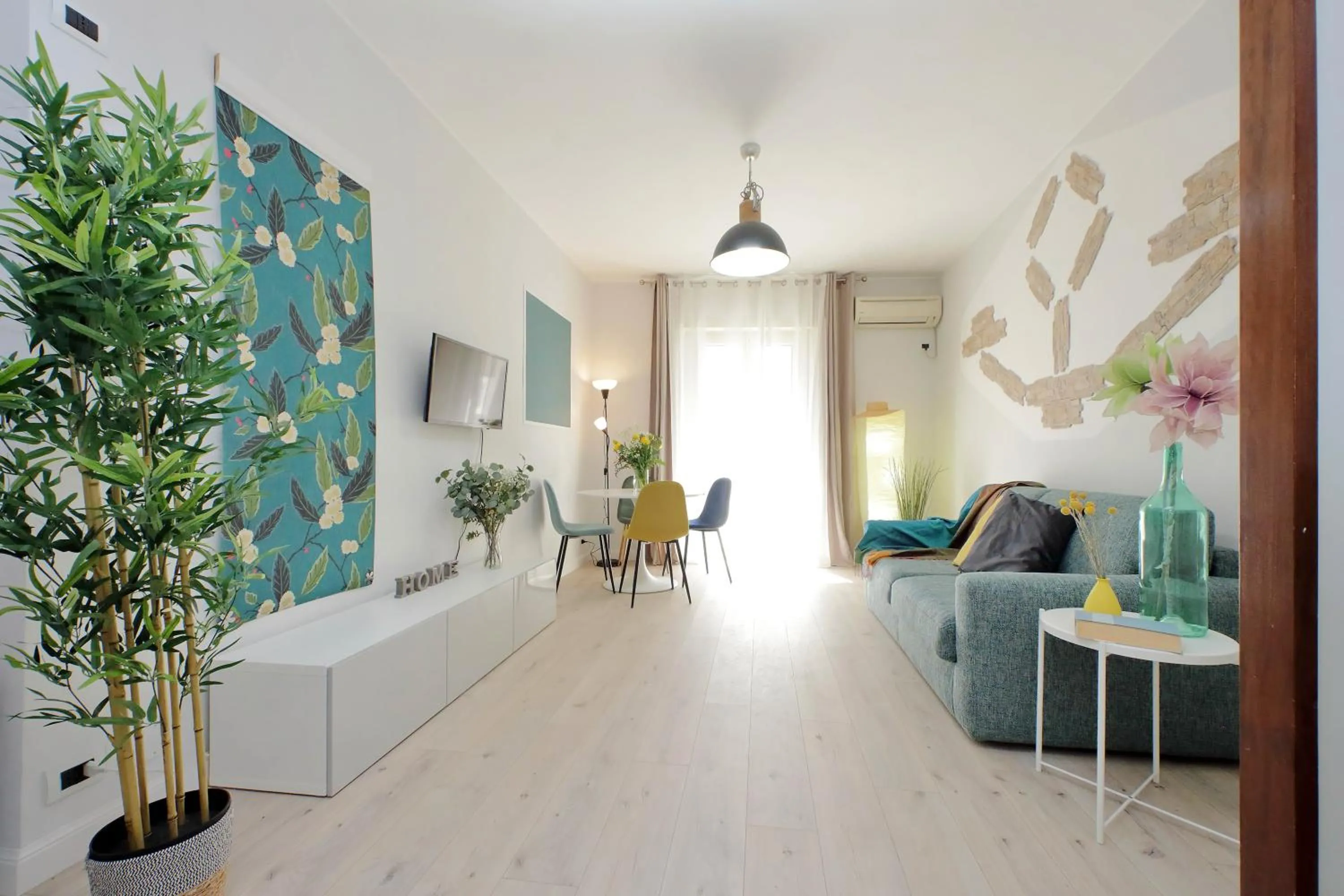 Living room in MonteVERDE MAISON