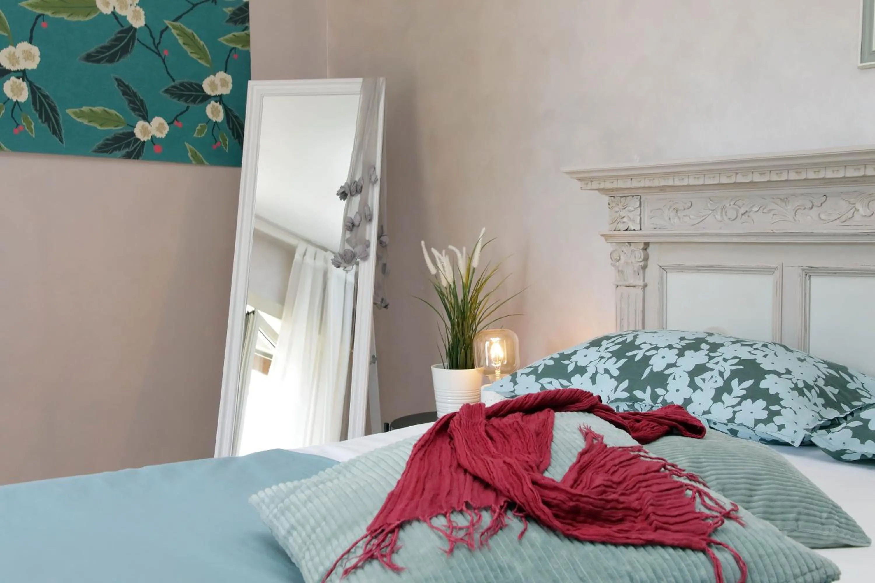 Bed in MonteVERDE MAISON