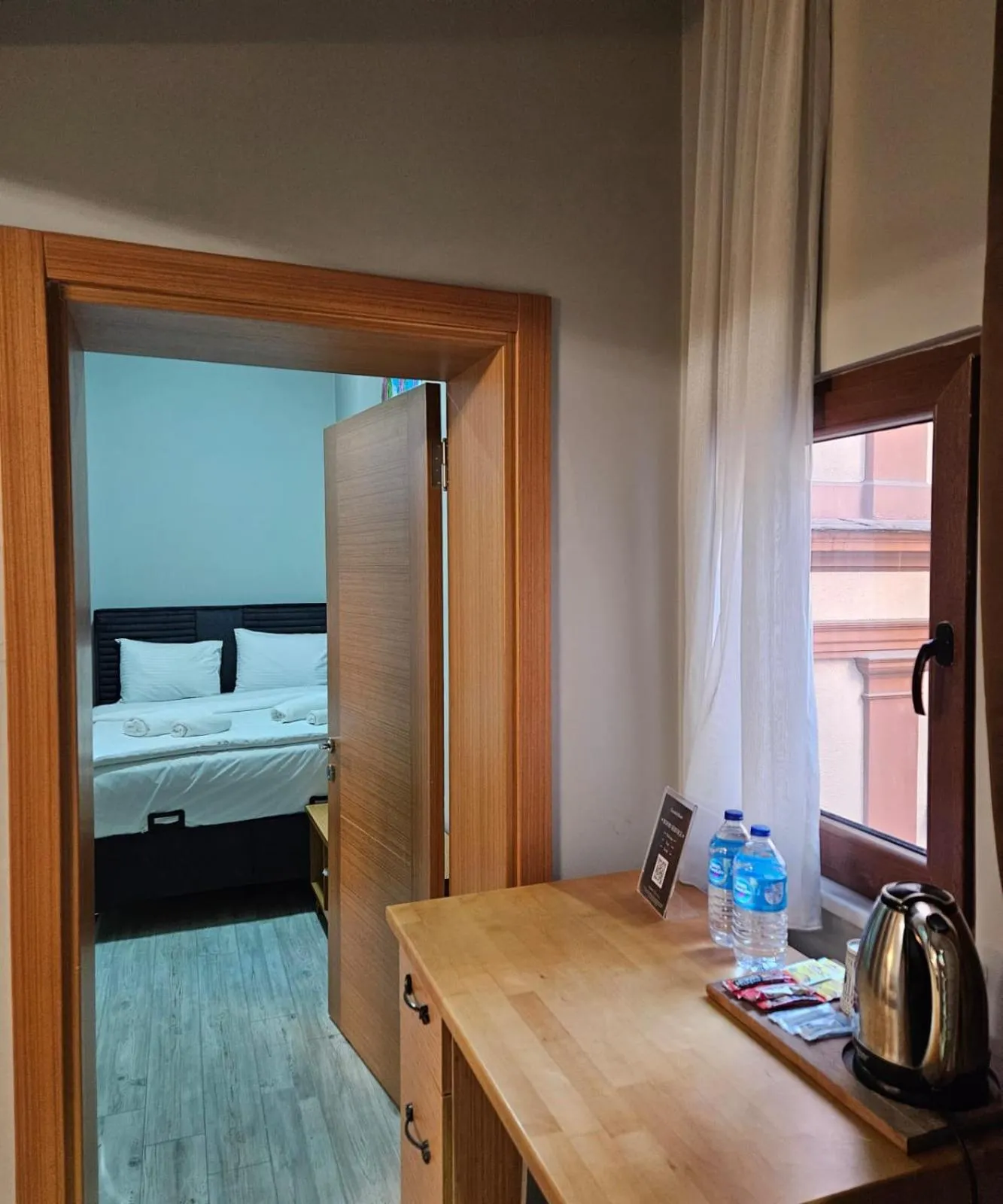 Bedroom, Bed in TAXIM 34 Hotel İstanbul