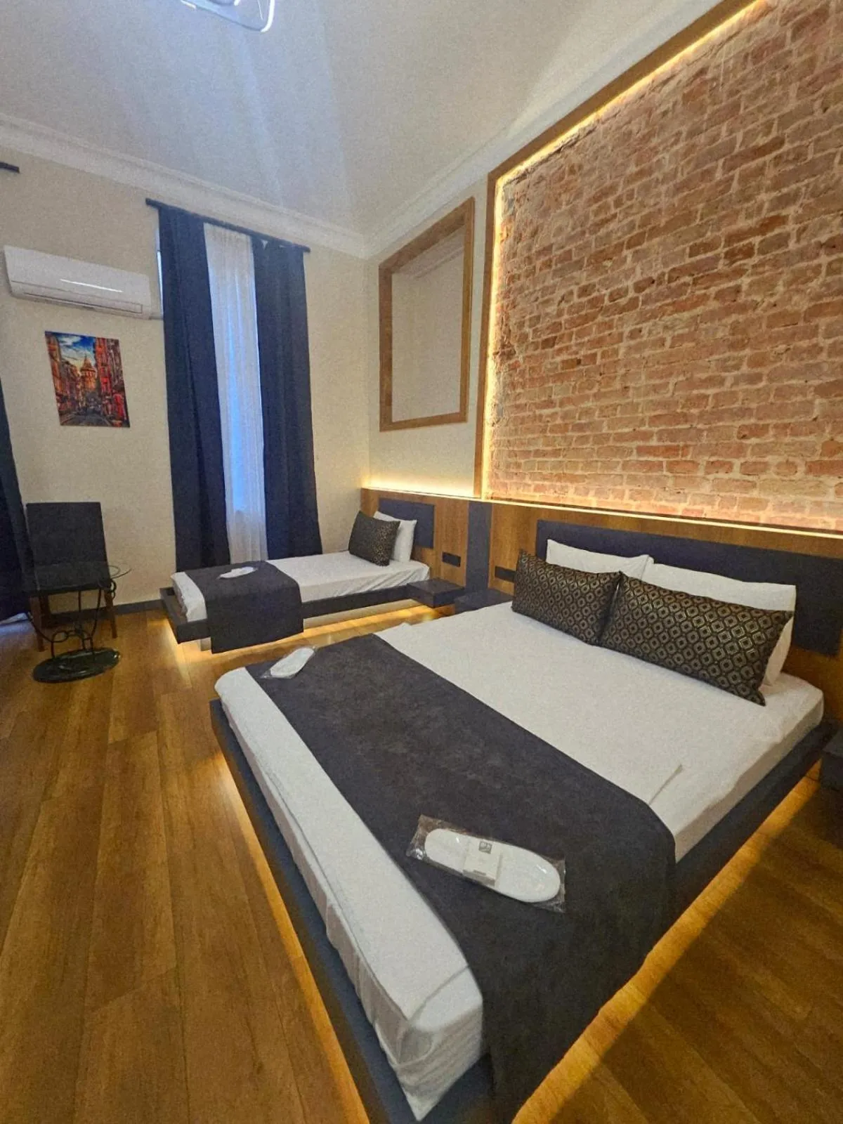 Bed in TAXIM 34 Hotel İstanbul
