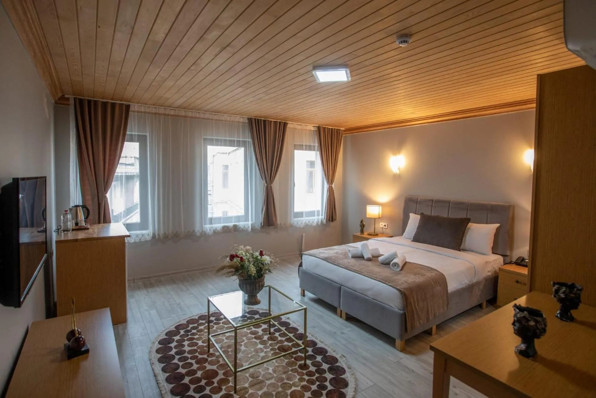 Bed in TAXIM 34 Hotel İstanbul